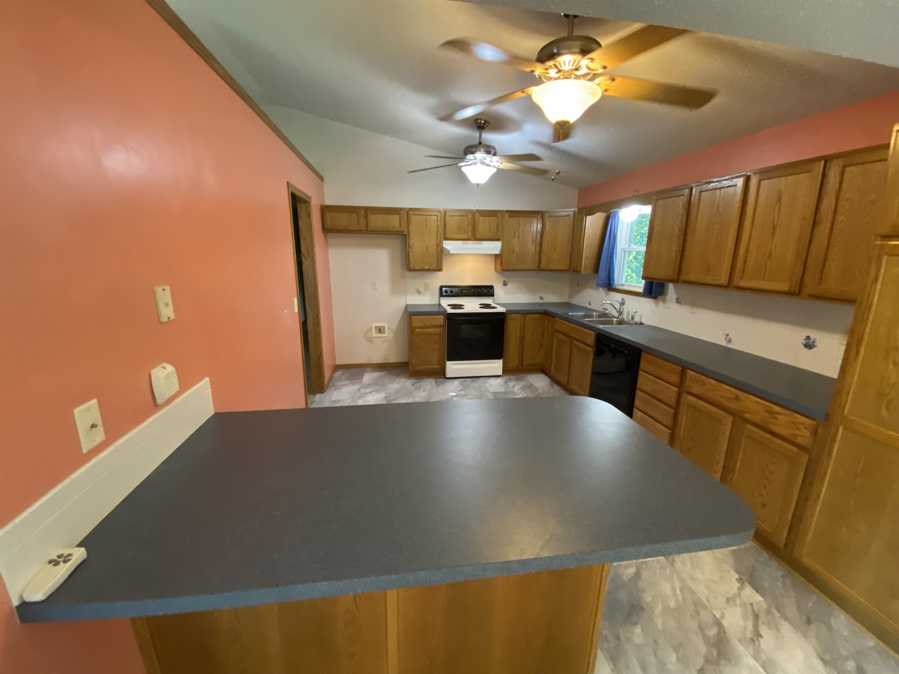 1601 N Prairie Run Cir Property Photo 14
