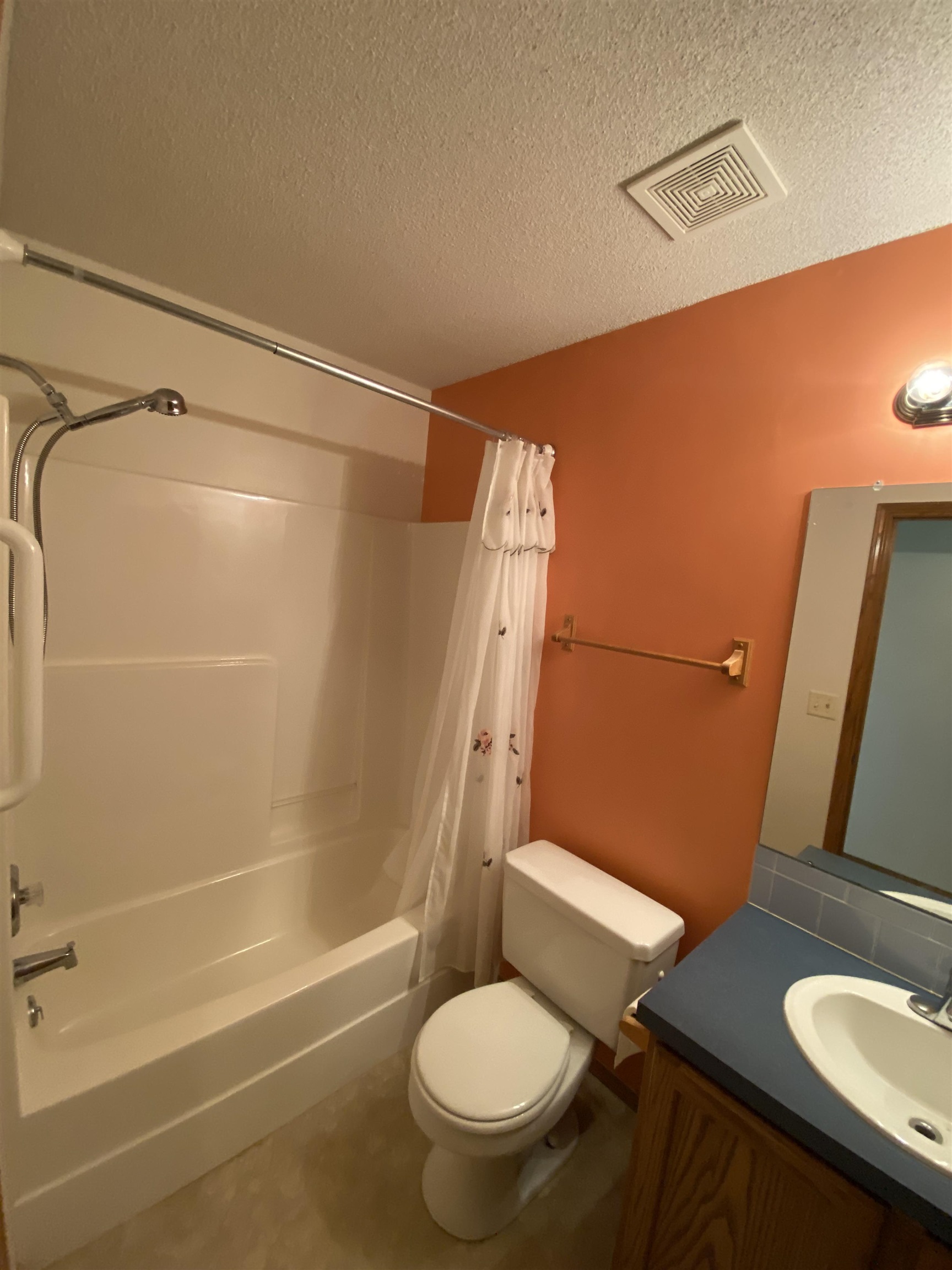 1601 N Prairie Run Cir Property Photo 16