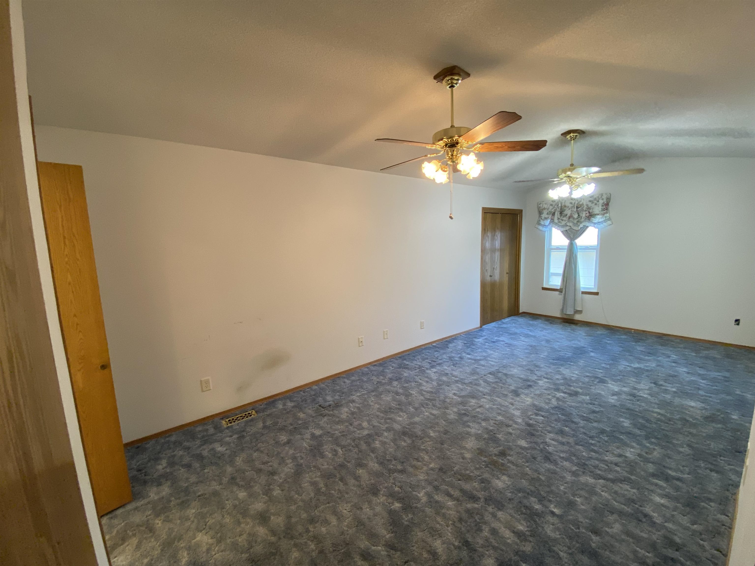 1601 N Prairie Run Cir Property Photo 17