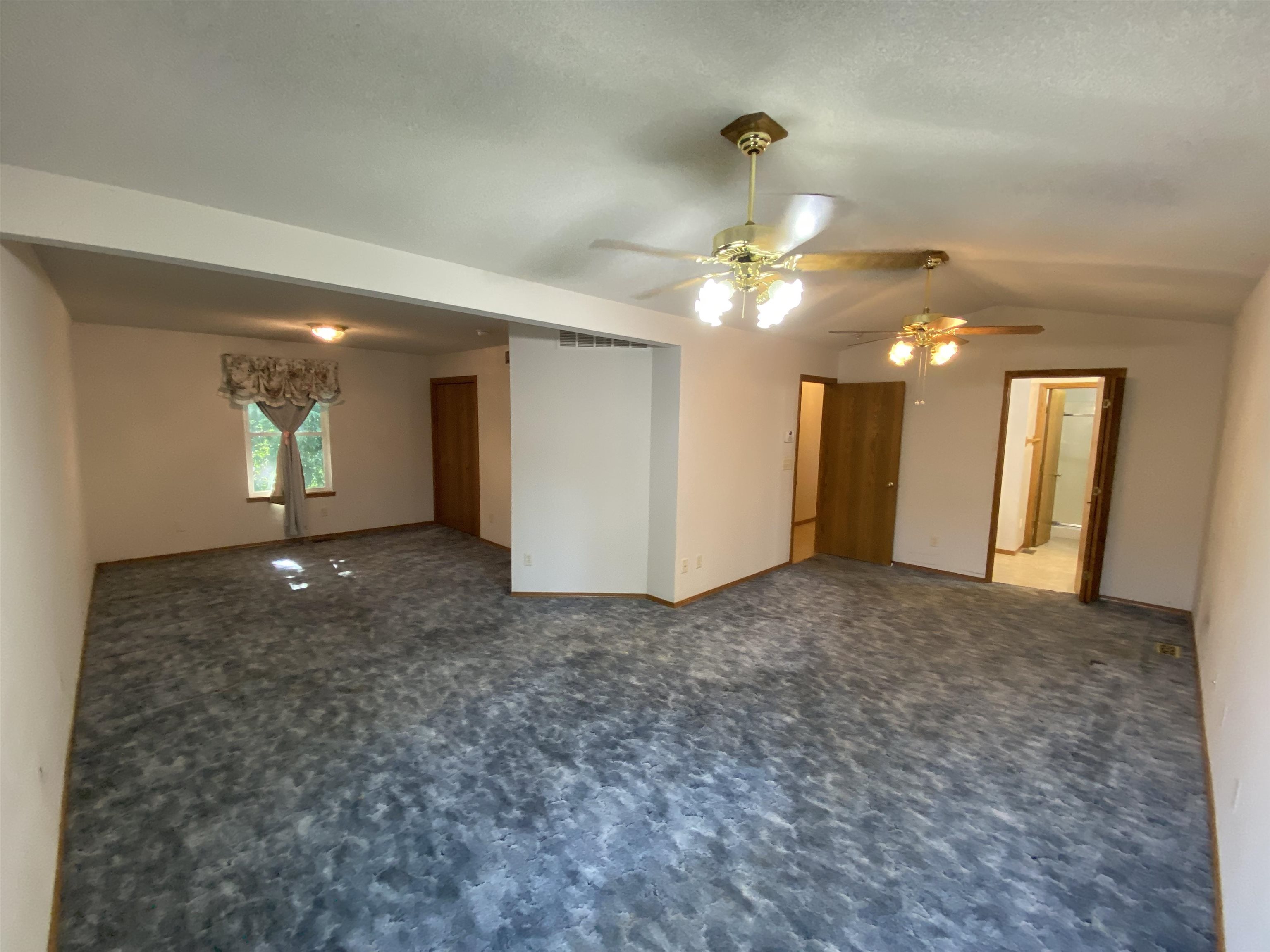 1601 N Prairie Run Cir Property Photo 18
