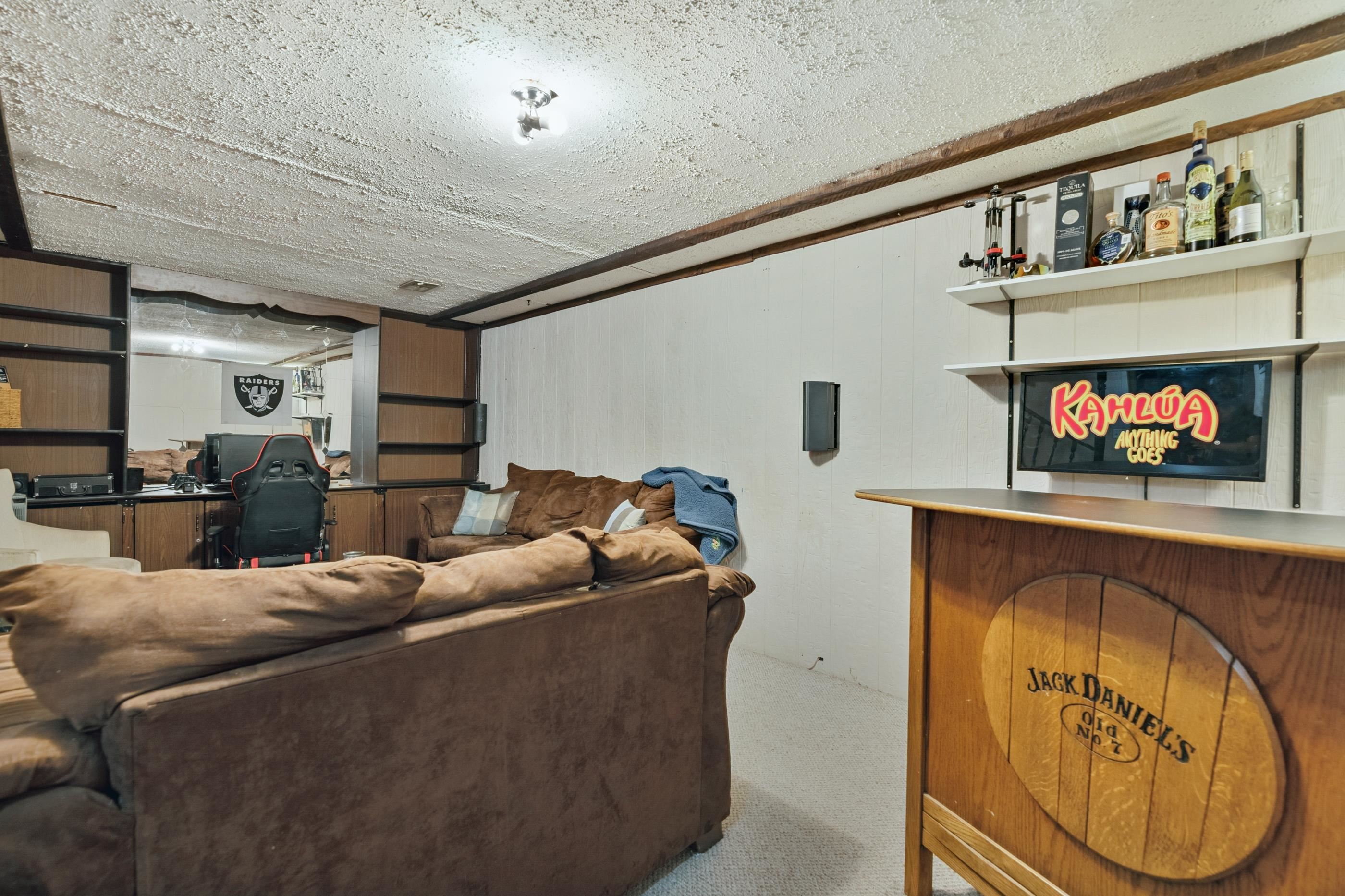 1208 N Doris St Property Photo 15