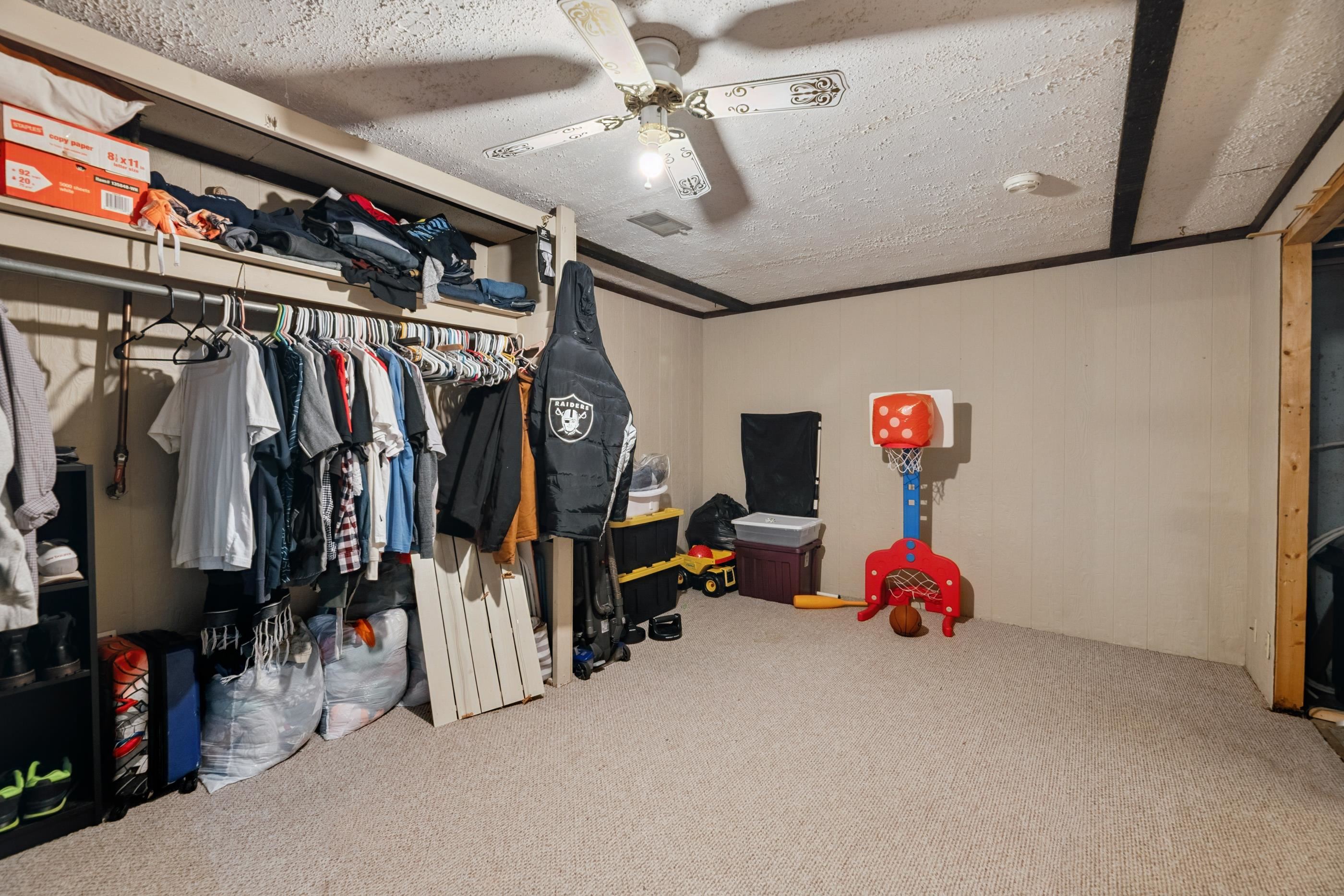 1208 N Doris St Property Photo 18