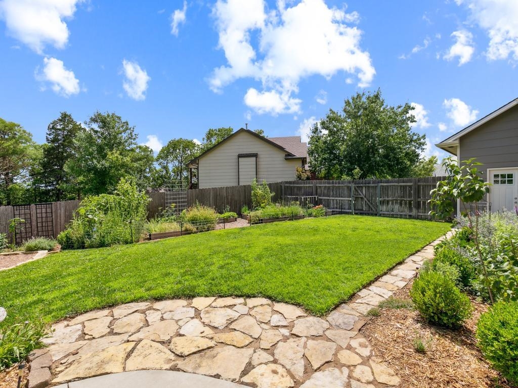 1452 S Arbor Meadows Cir Property Photo 31