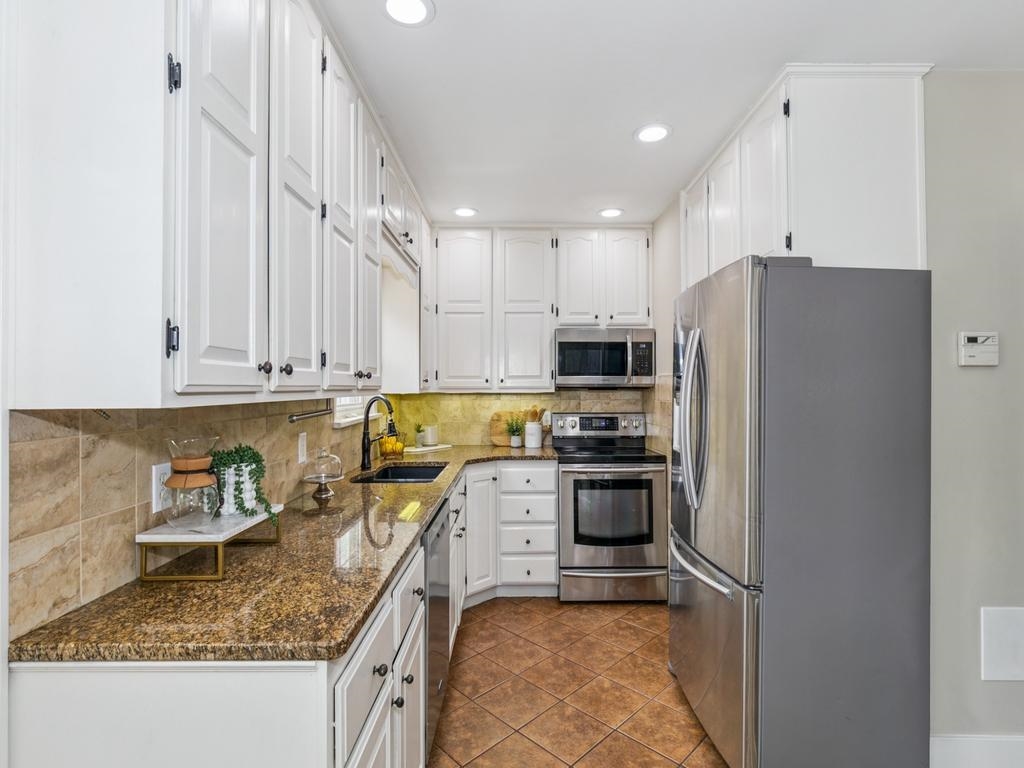 4712 E English St Property Photo 14