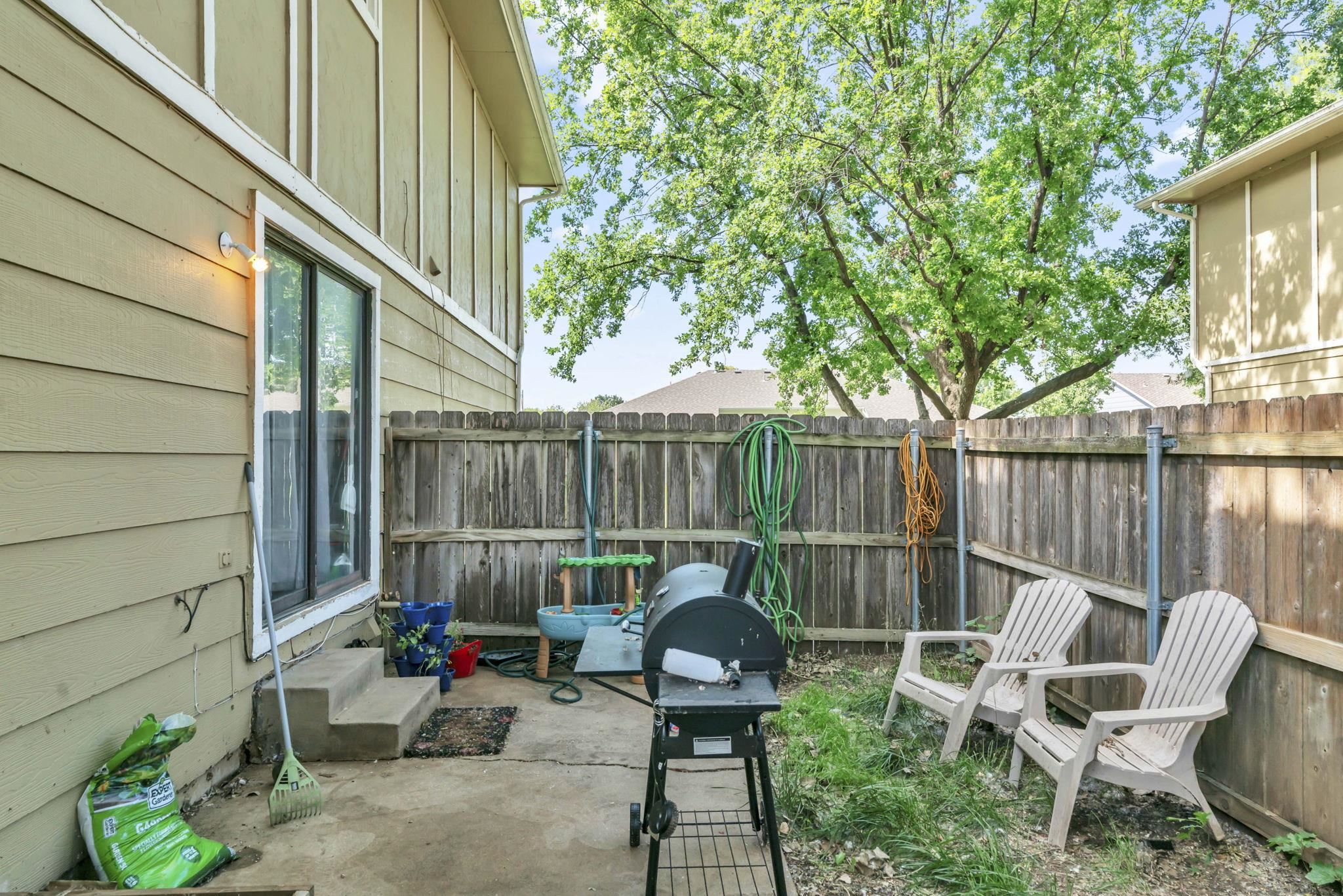 10604 W Texas St Property Photo 24