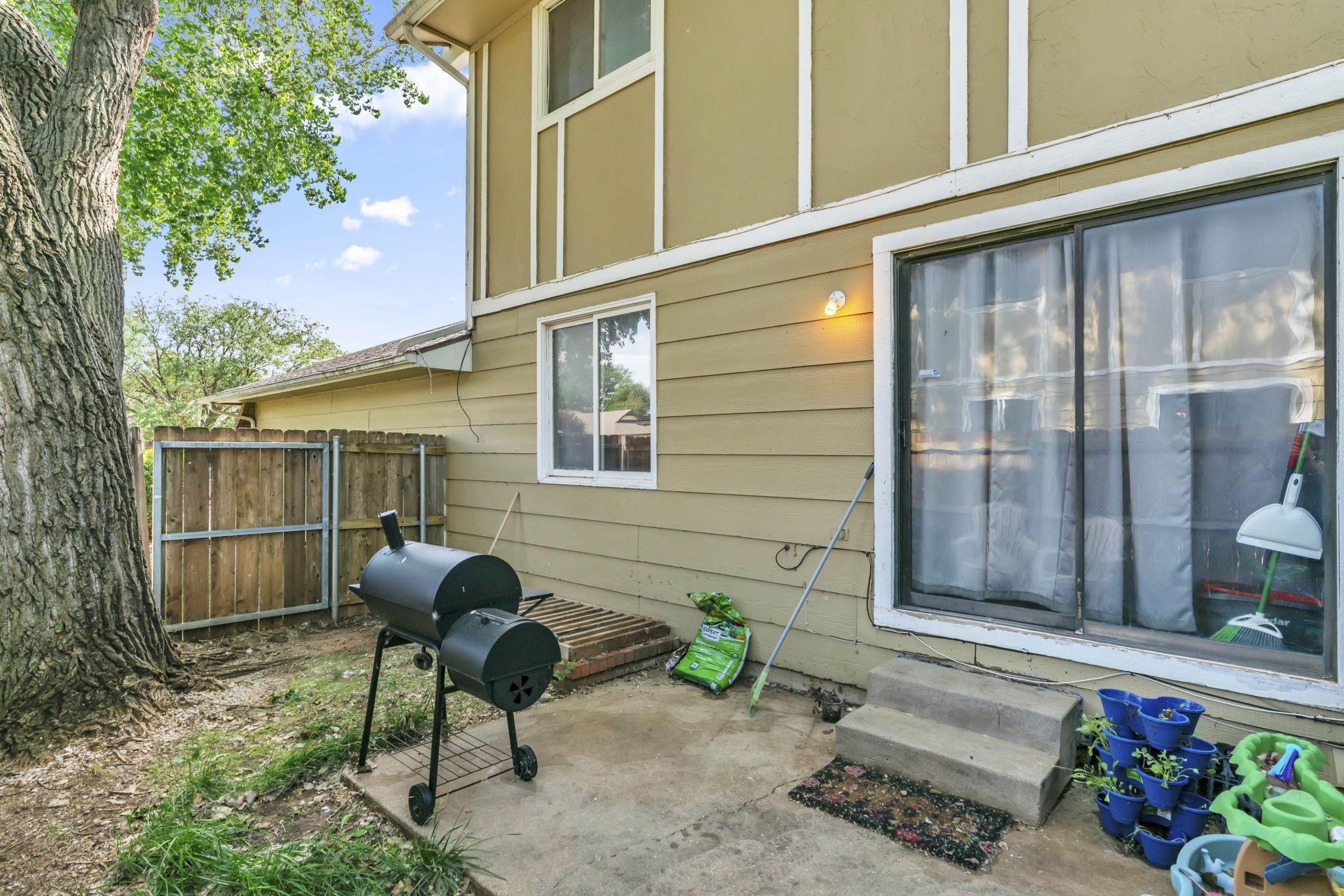 10604 W Texas St Property Photo 25