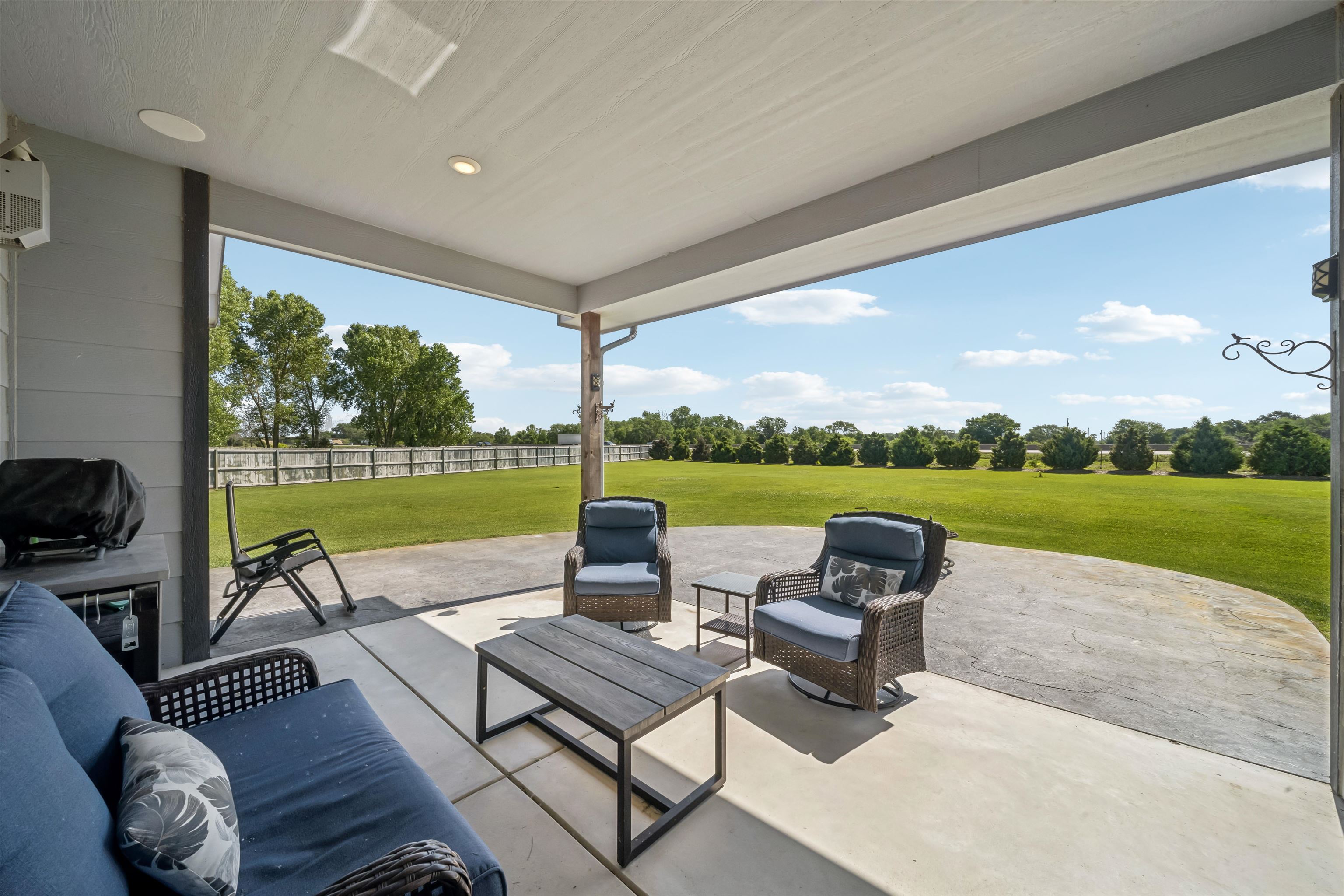 924 E Chukker Ln Property Photo 24