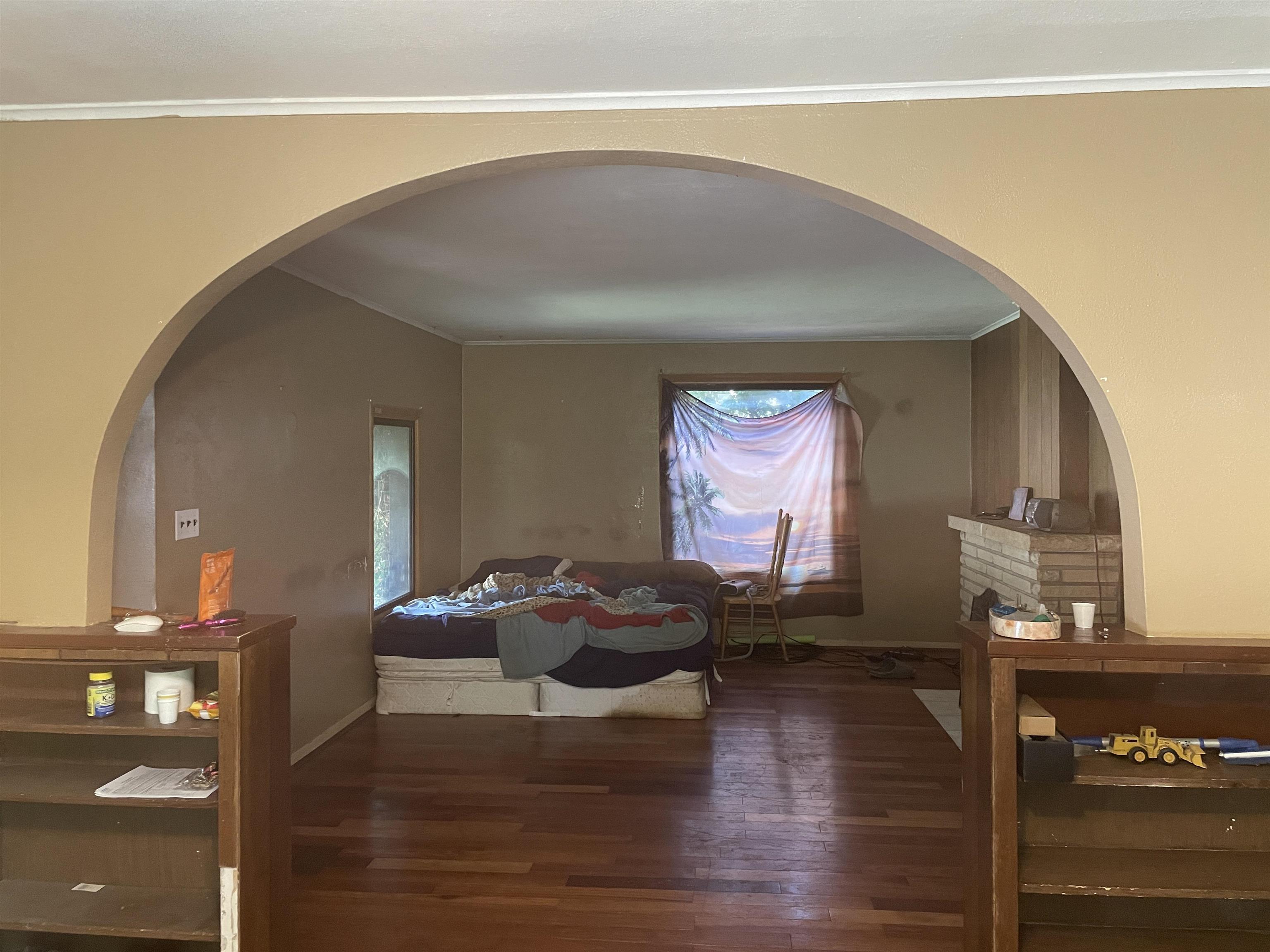 1127 N A St Property Photo 2