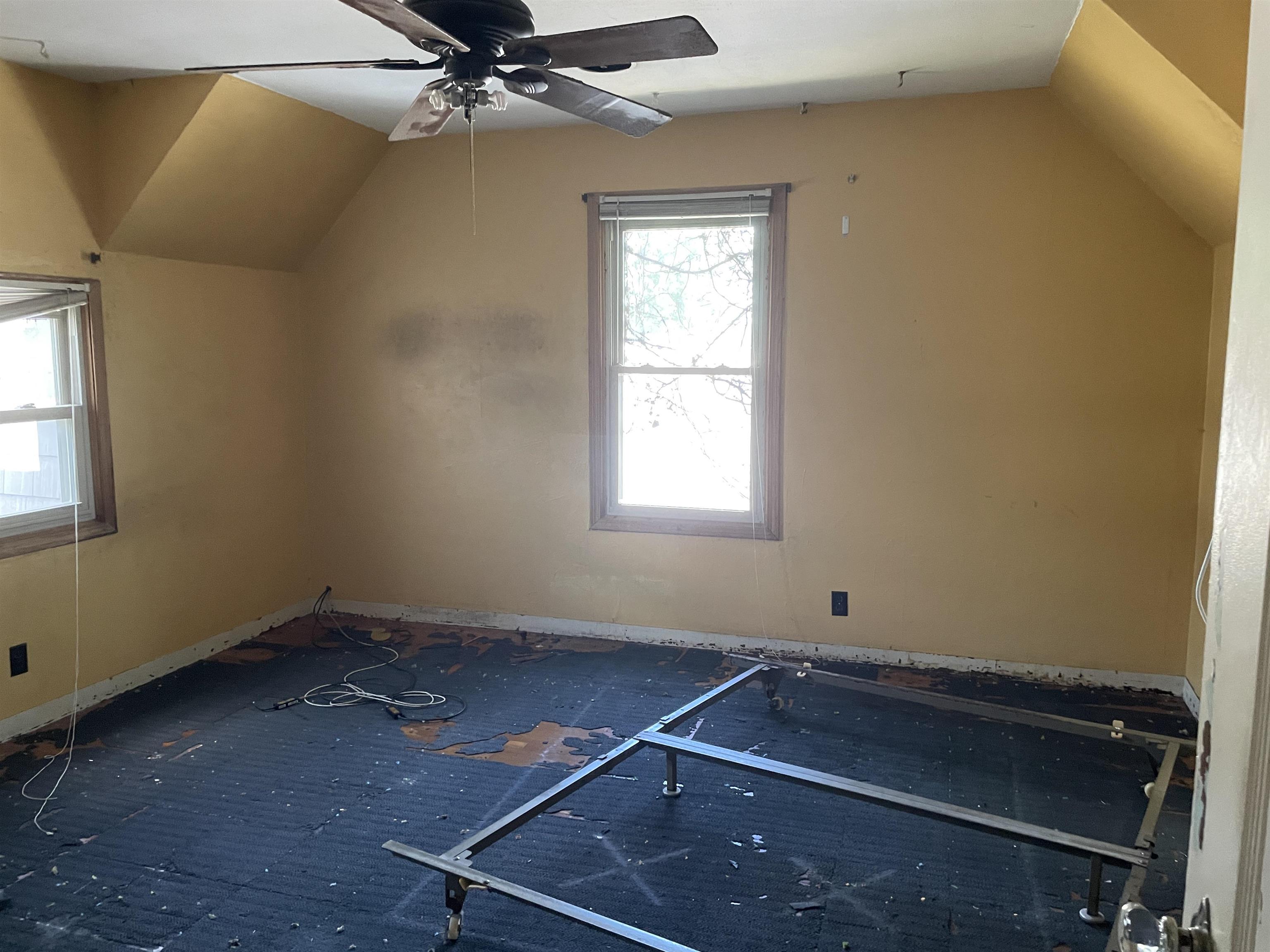 1127 N A St Property Photo 12