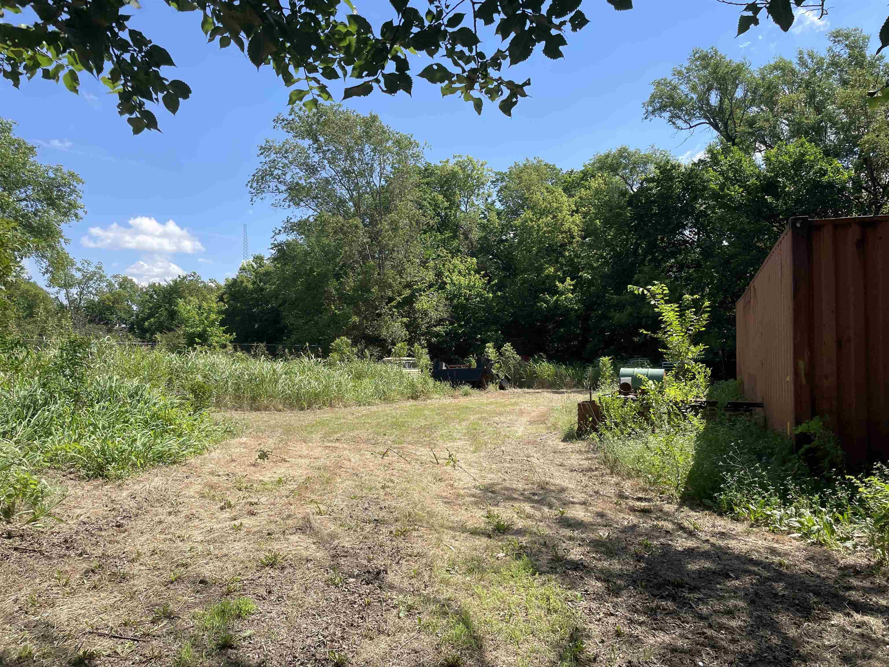 1127 N A St Property Photo 25