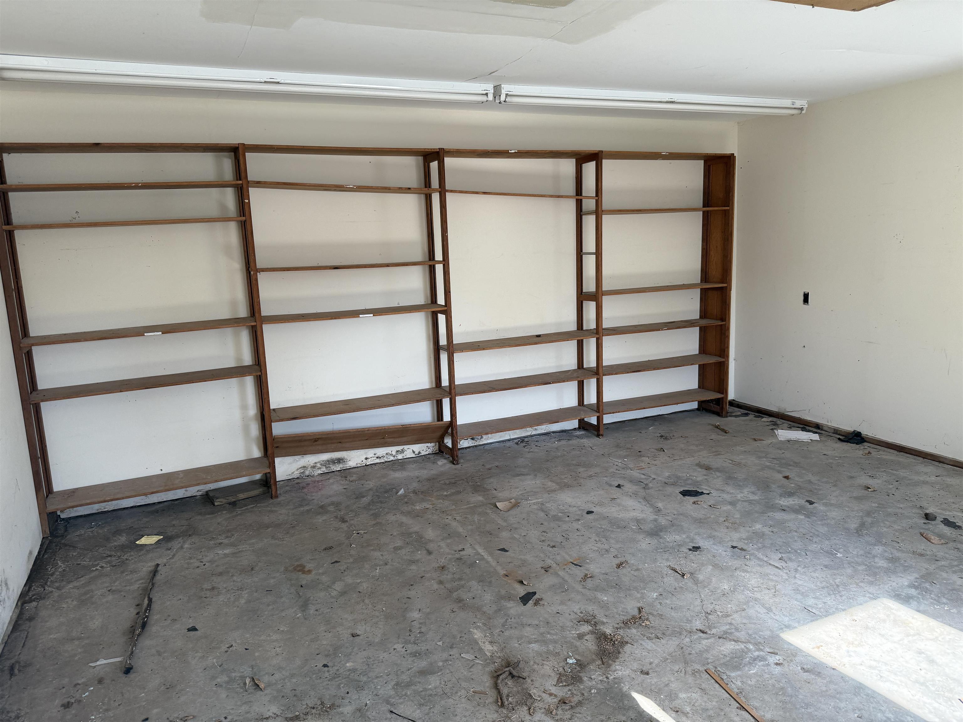 222 S Jefferson Ave Property Photo 13