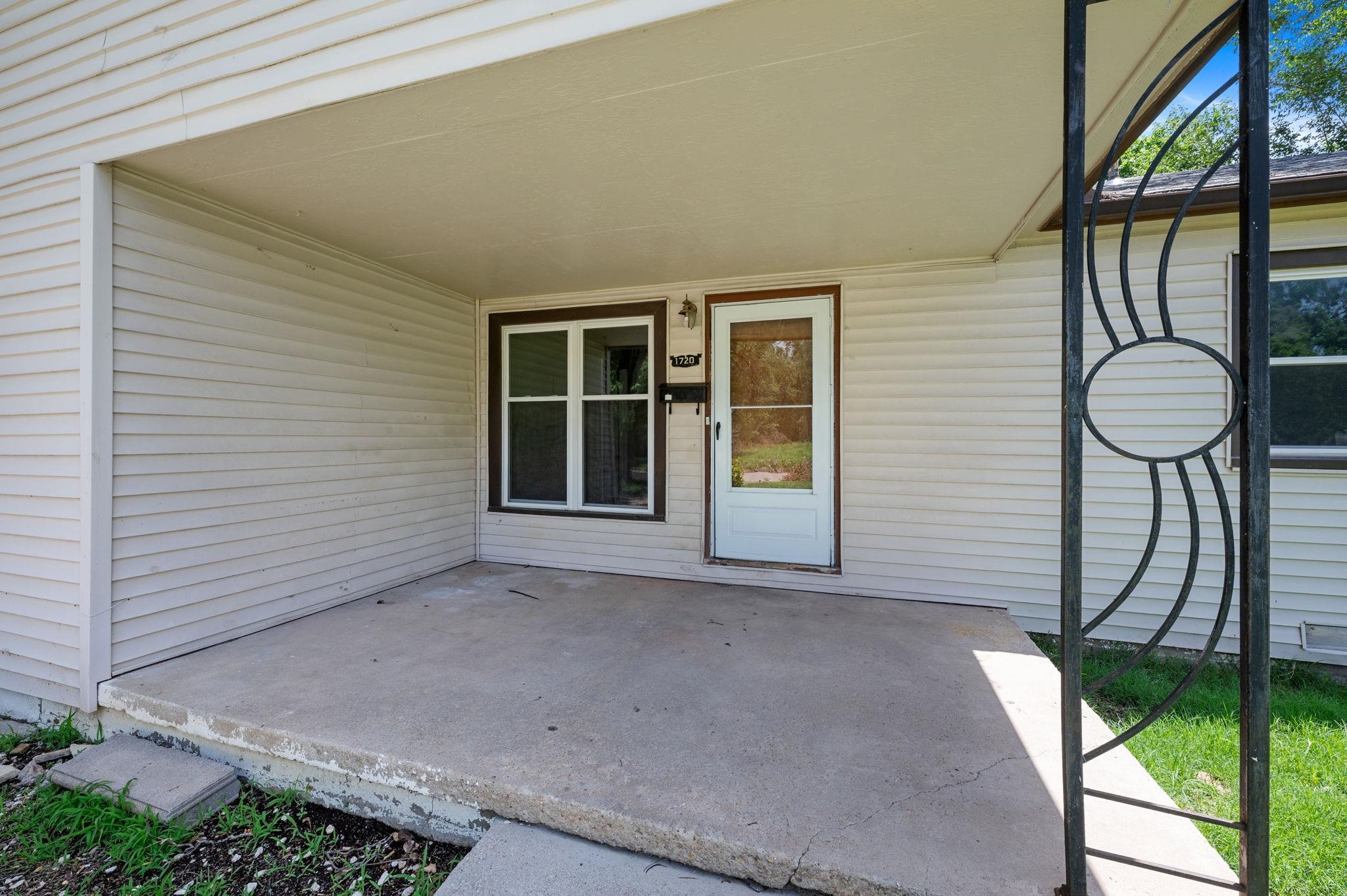1720 N Minneapolis St Property Photo 4