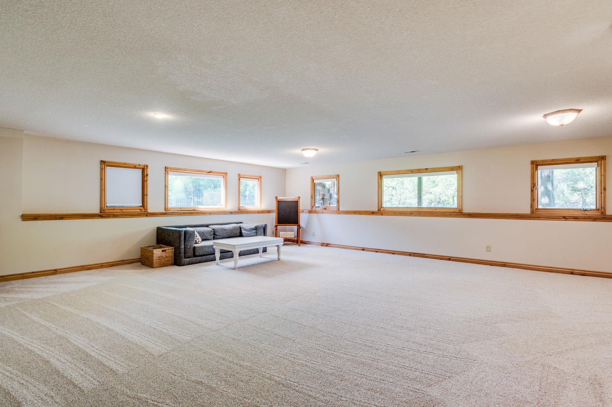 15714 E Woodcreek St Property Photo 22