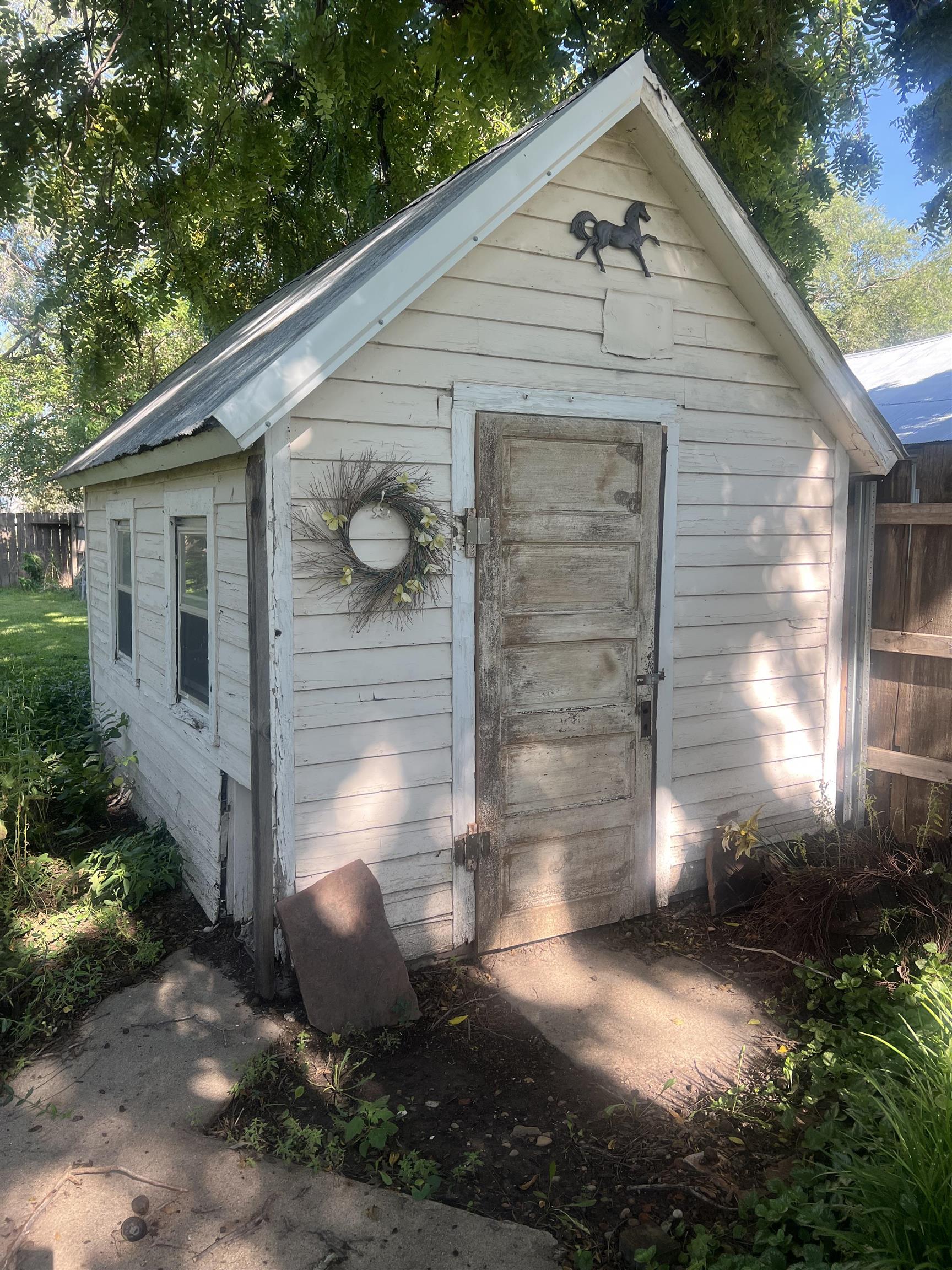 610 S Main St Property Photo 33