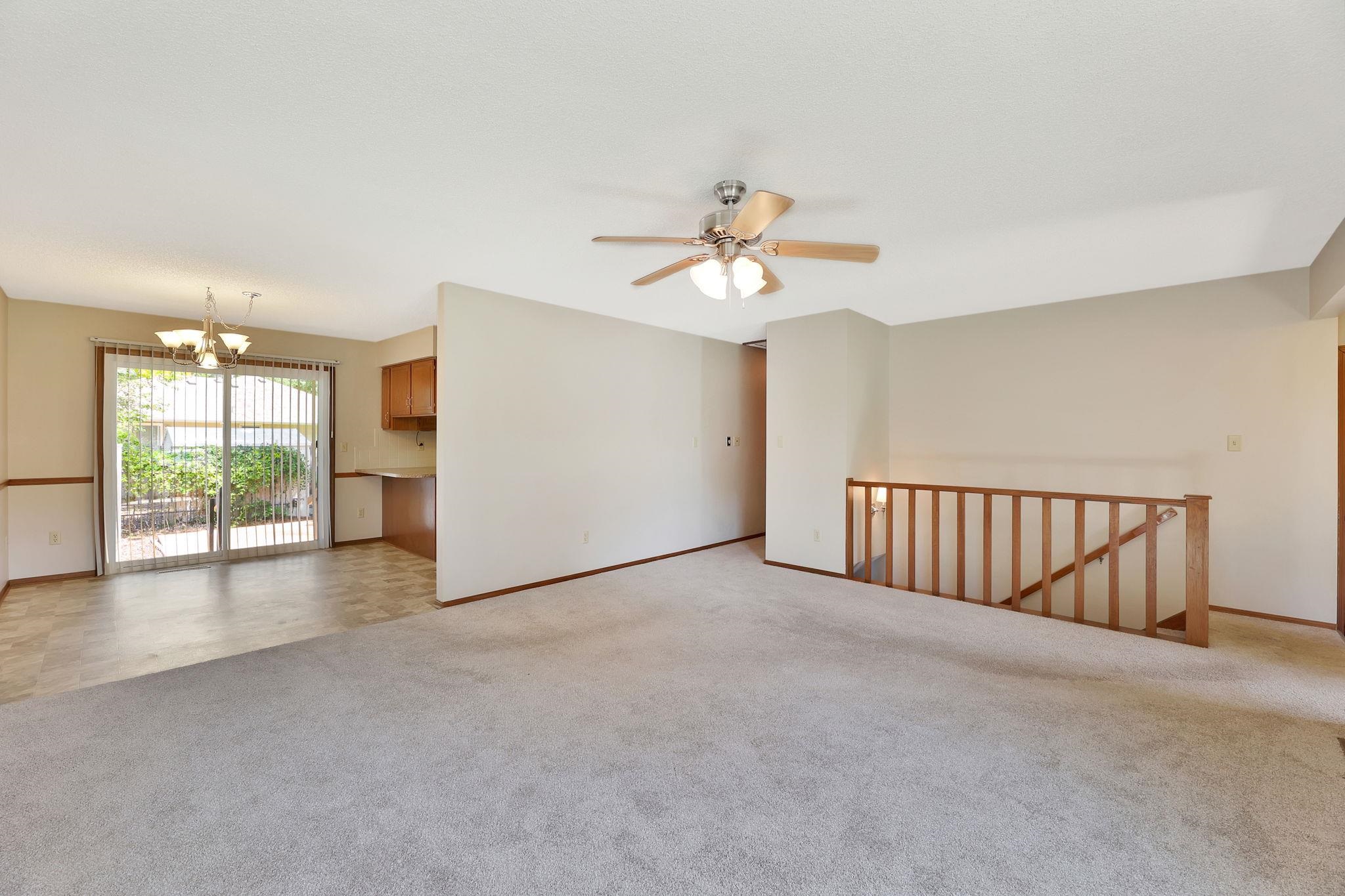 708 Wendy Kay Ln Property Photo 6