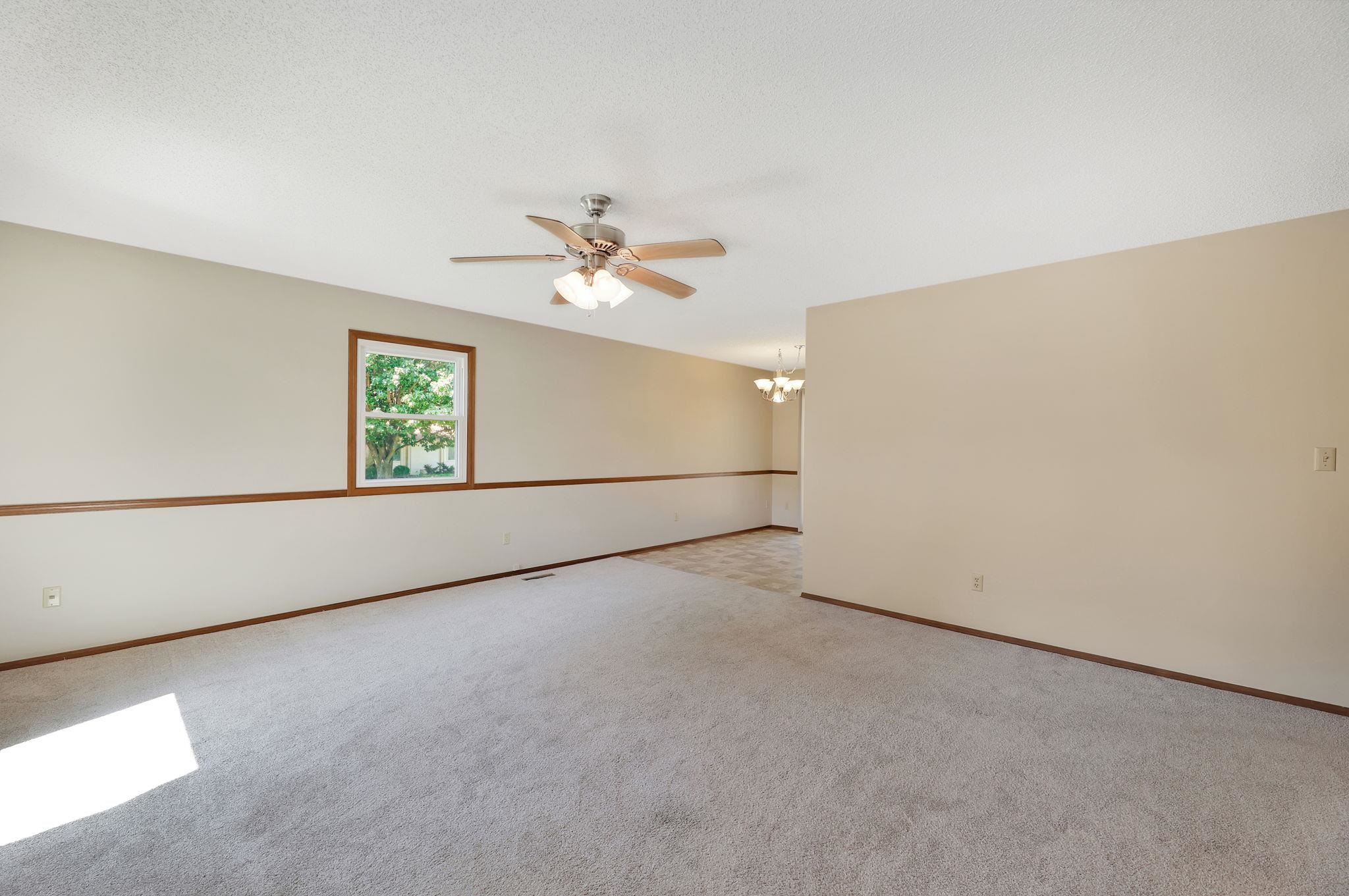 708 Wendy Kay Ln Property Photo 7
