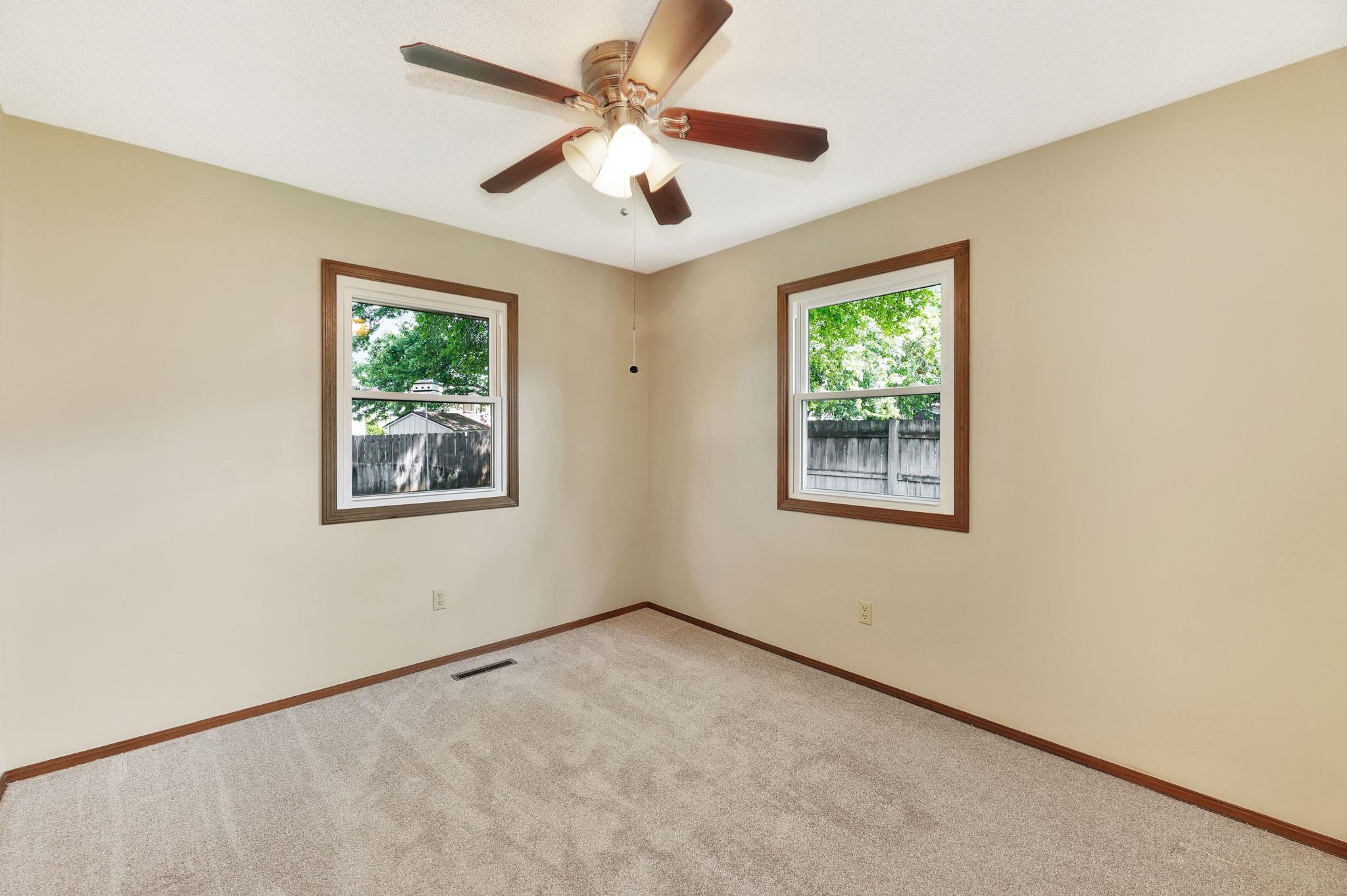 708 Wendy Kay Ln Property Photo 14