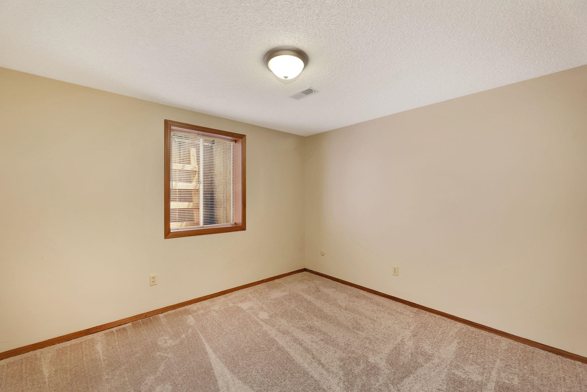 708 Wendy Kay Ln Property Photo 26