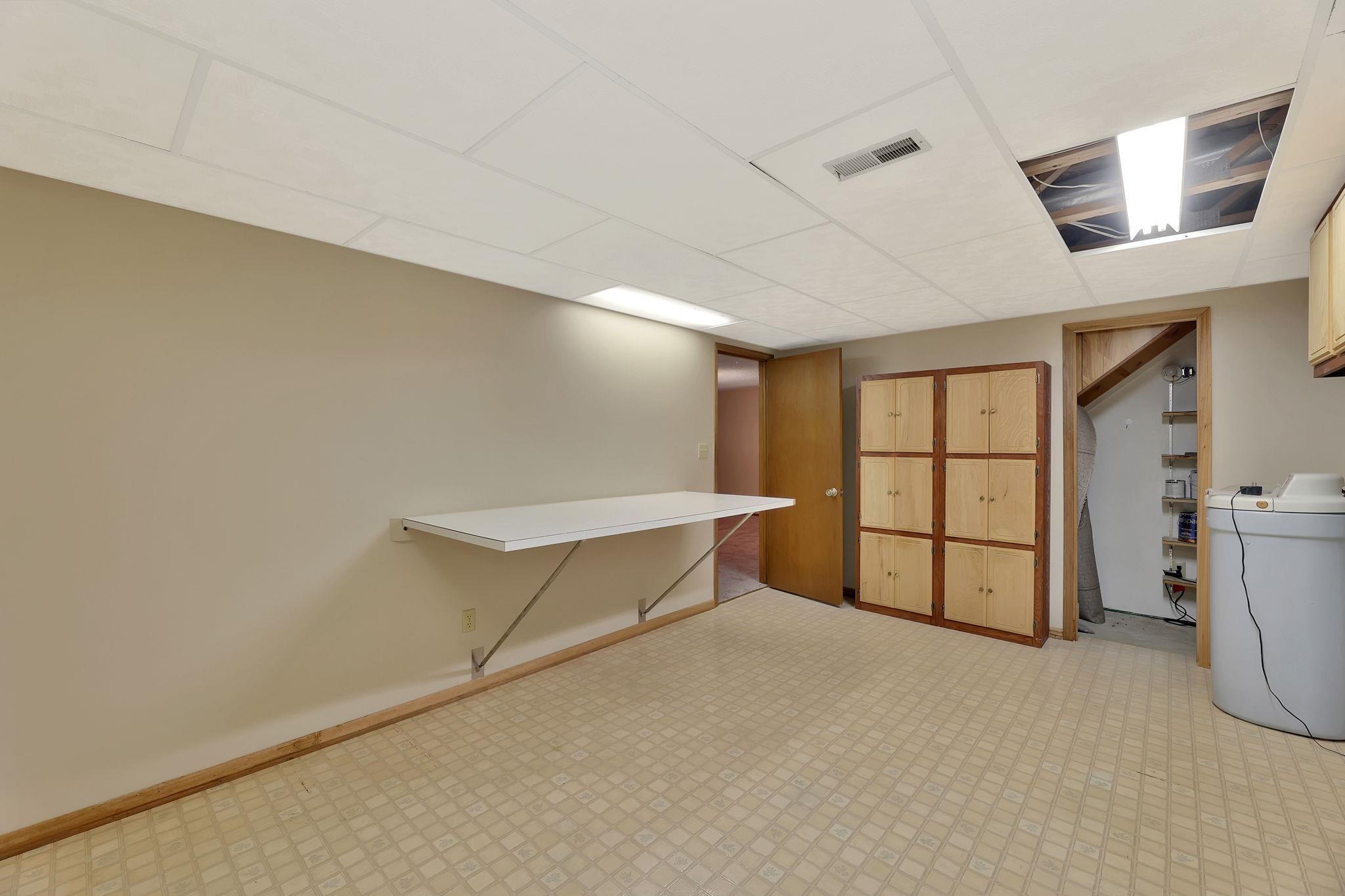 708 Wendy Kay Ln Property Photo 32
