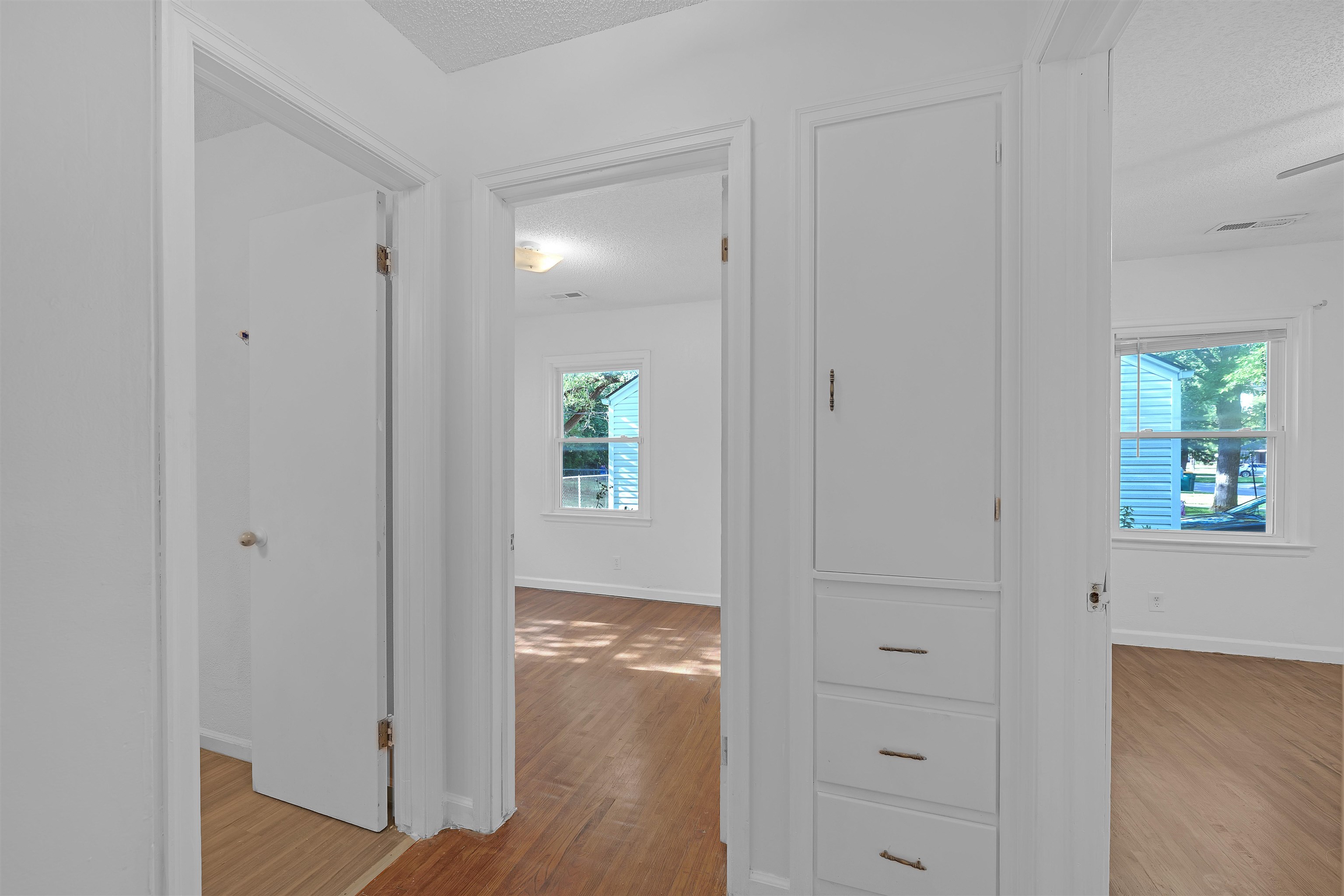 812 S Bleckley Dr Property Photo 14