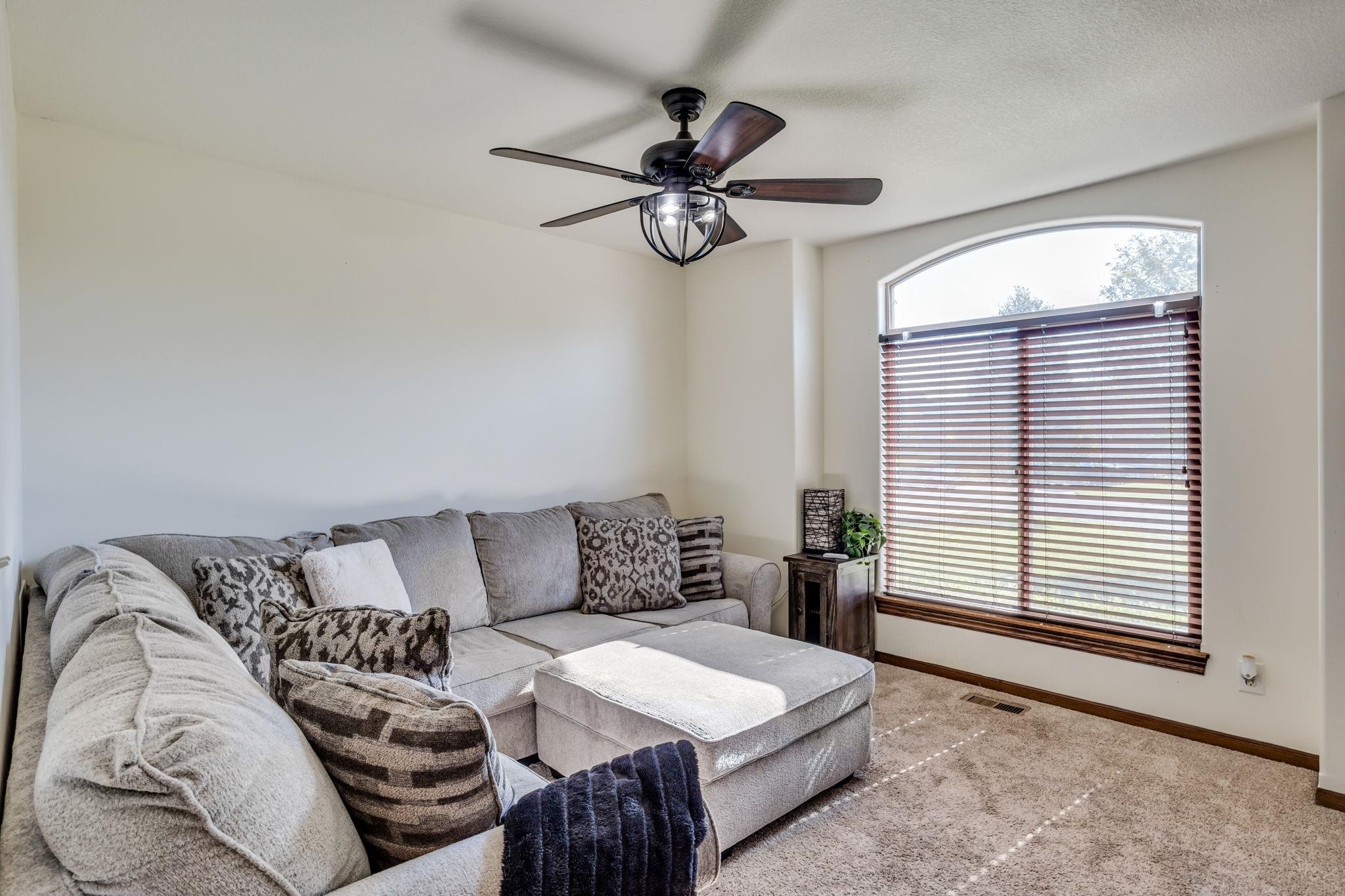 2629 E Kite Ct Property Photo 21