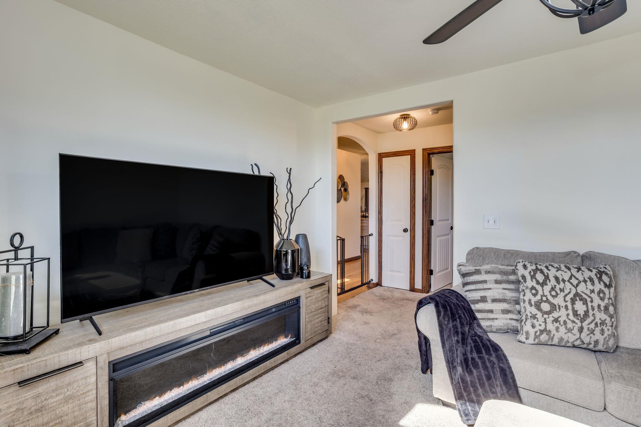 2629 E Kite Ct Property Photo 23