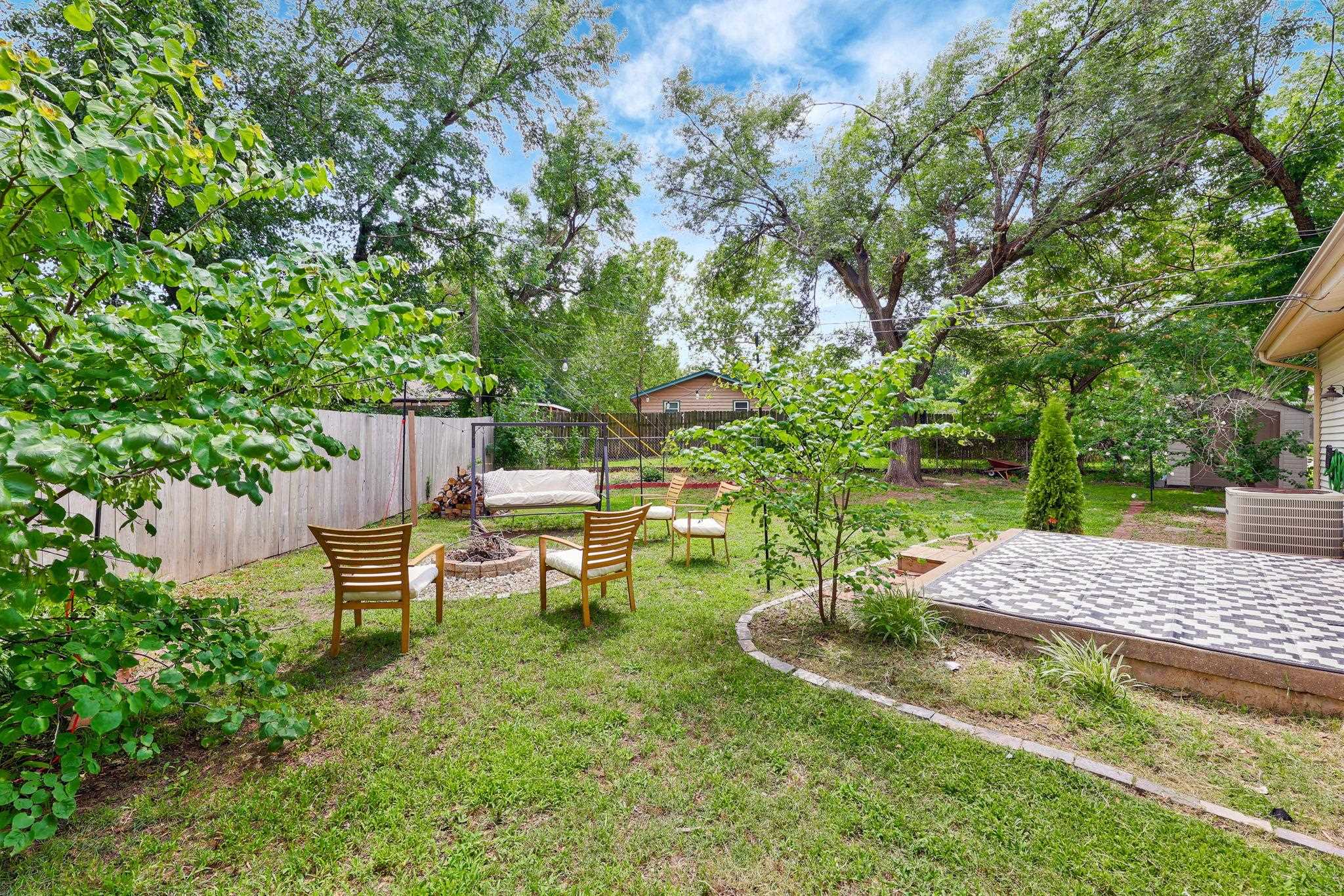 1359 N El Paso Dr Property Photo 26