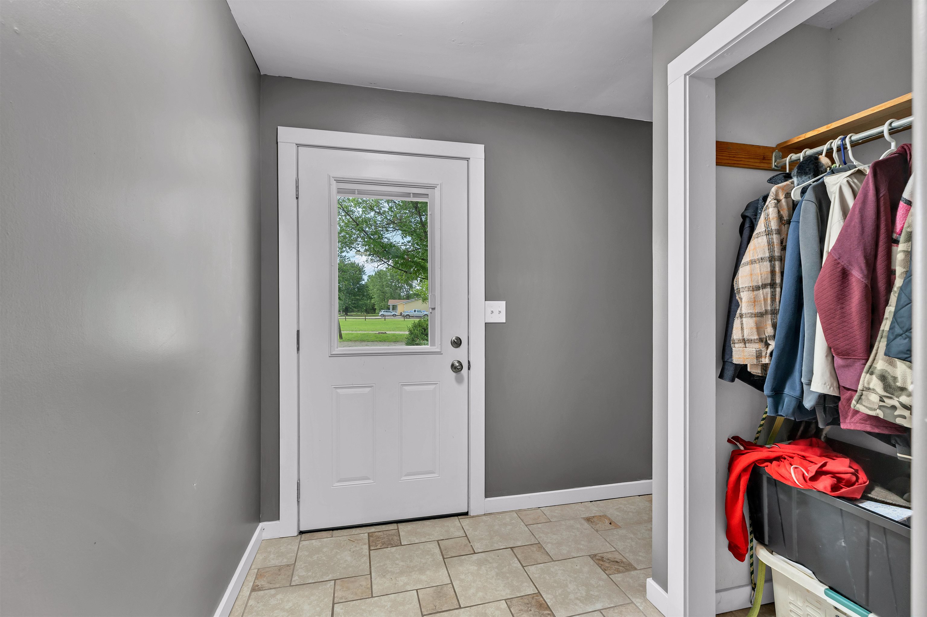 5671 Diamond Property Photo 4
