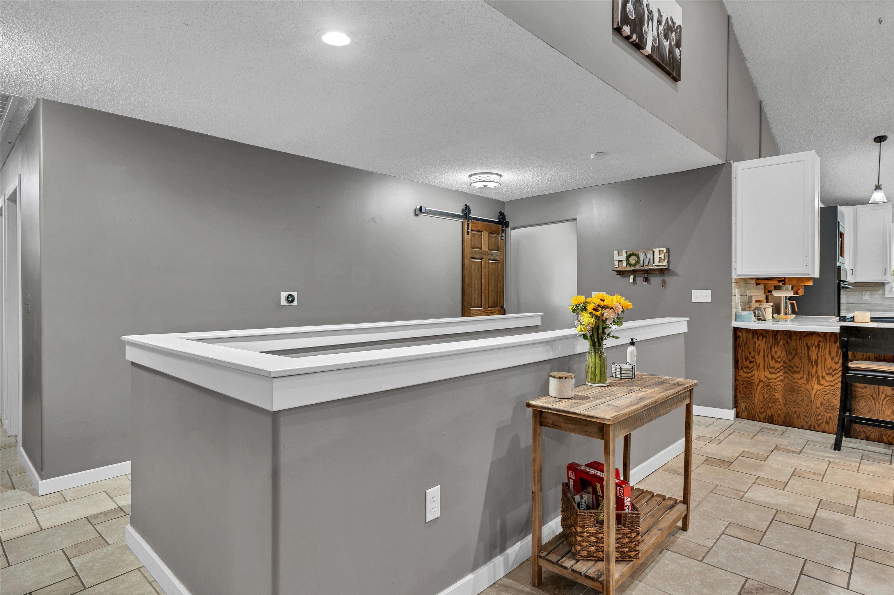 5671 Diamond Property Photo 8