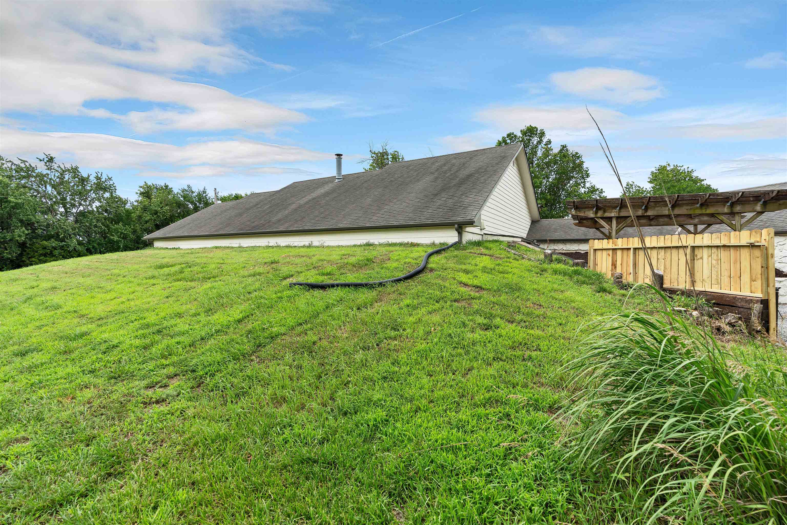5671 Diamond Property Photo 28