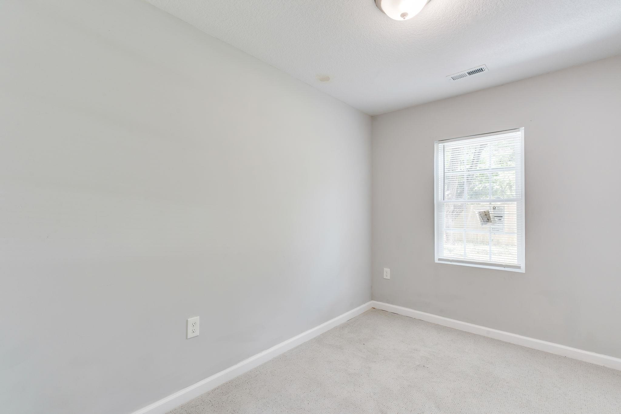 4930 S Jade Ave Property Photo 14