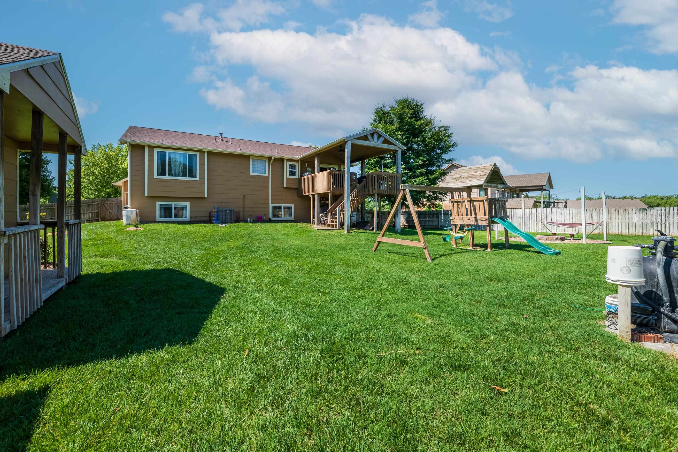 1310 E Winesap Property Photo 33