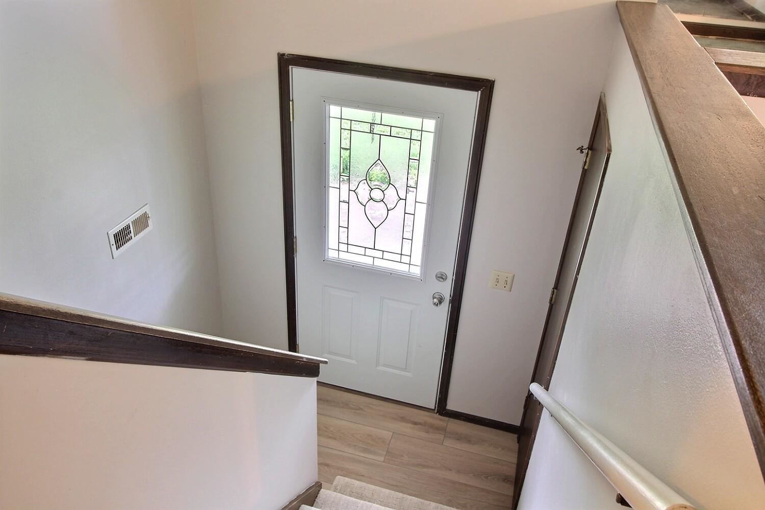 1 Shenandoah Dr Property Photo 4