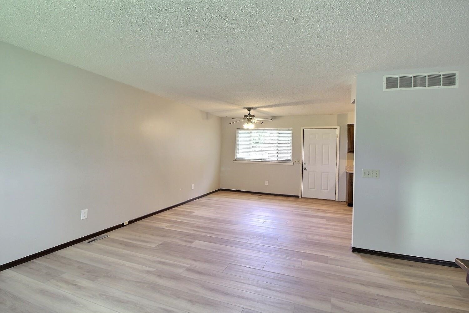 1 Shenandoah Dr Property Photo 5