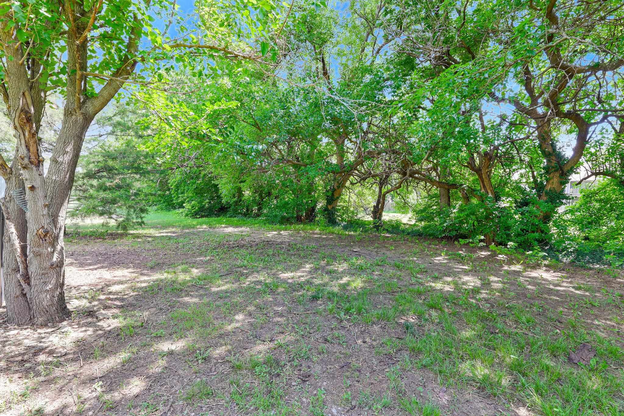 324 N Lakeside Dr Property Photo 20