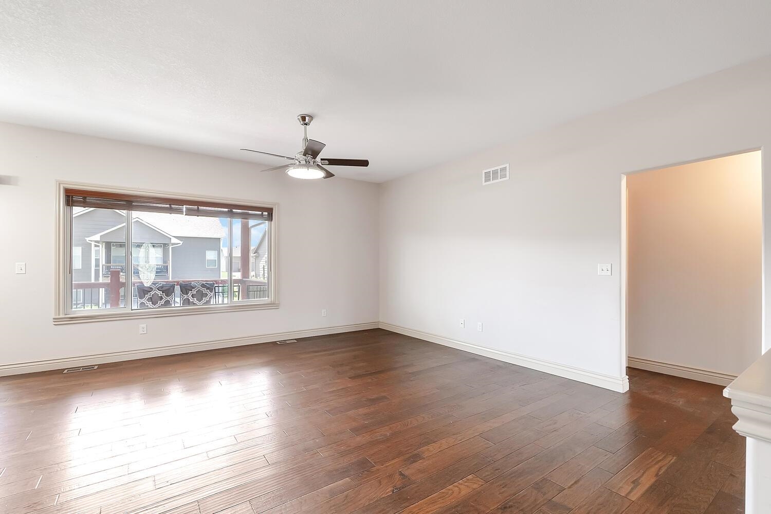 1309 S Gateway St Property Photo 7