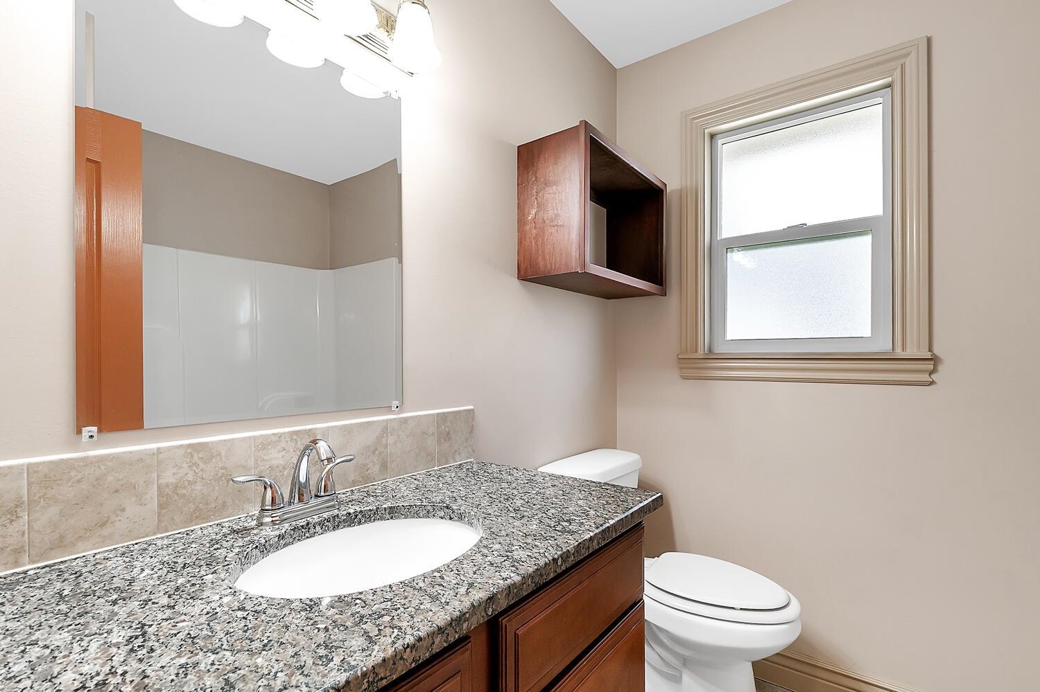 1309 S Gateway St Property Photo 22