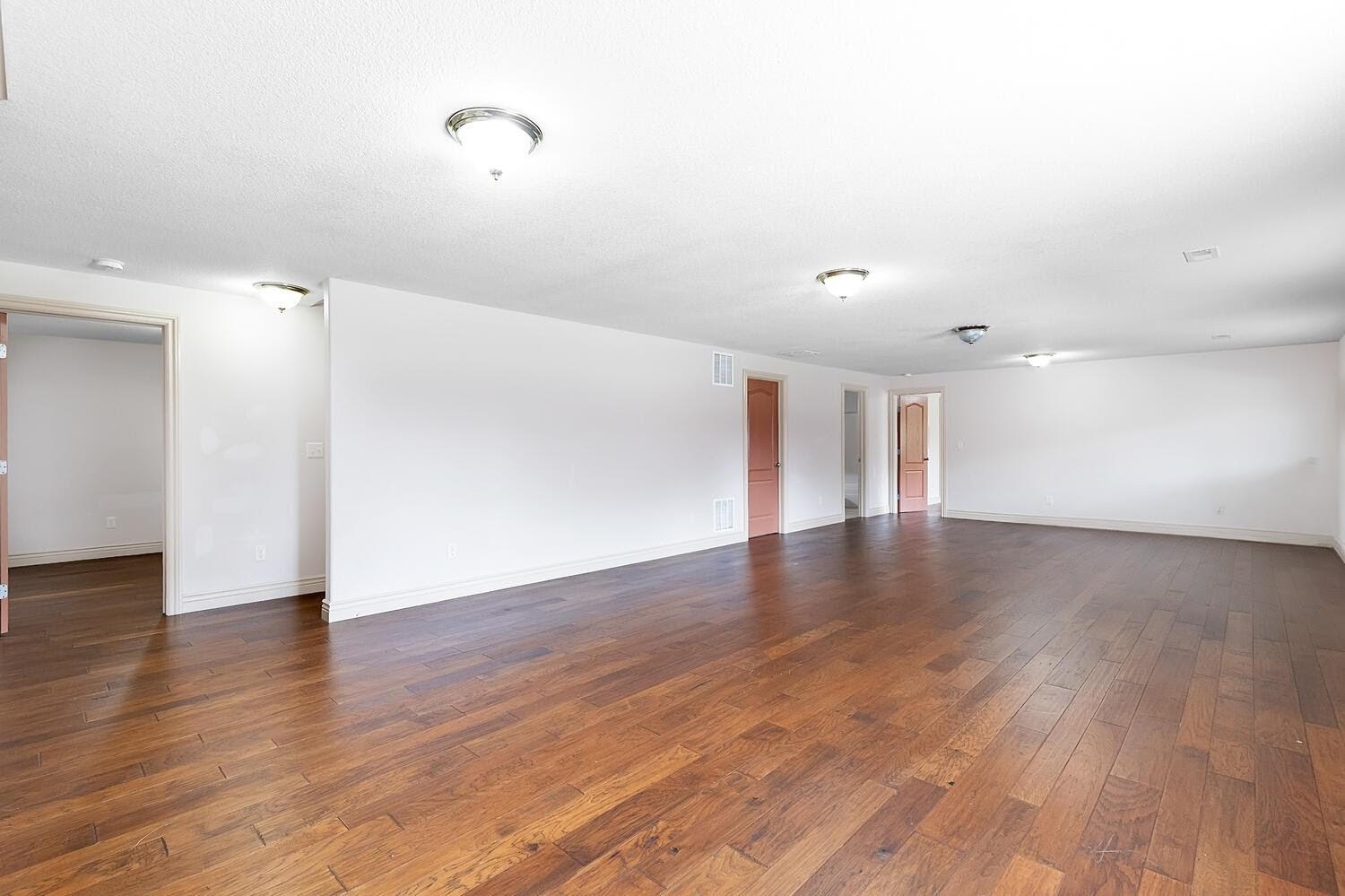 1309 S Gateway St Property Photo 25