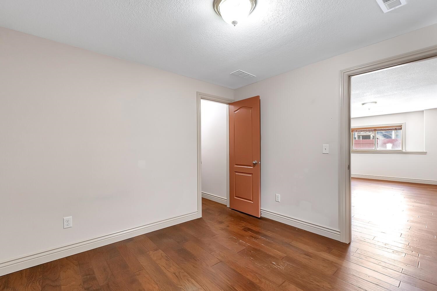 1309 S Gateway St Property Photo 29