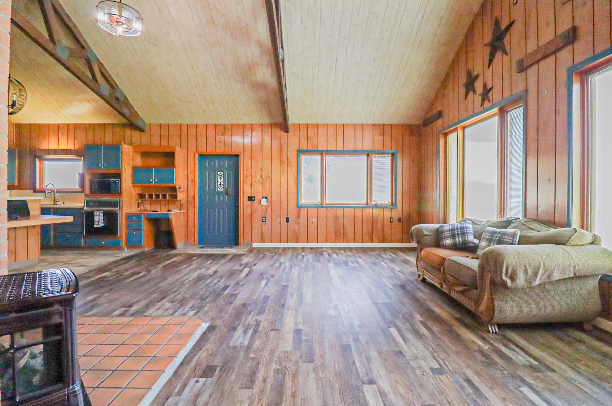 113 S Robbins Rd Property Photo 14