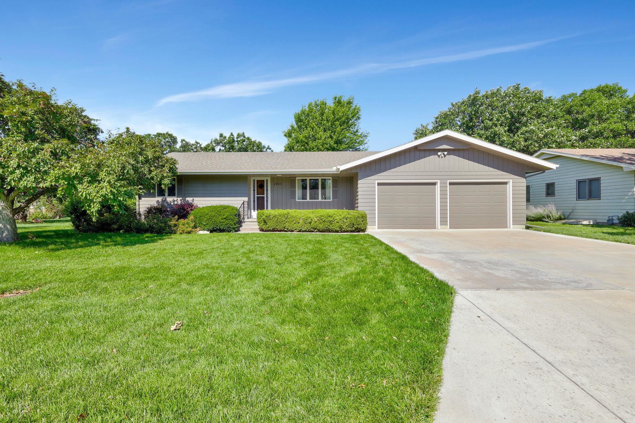 2903 Bluestem Ct Property Photo