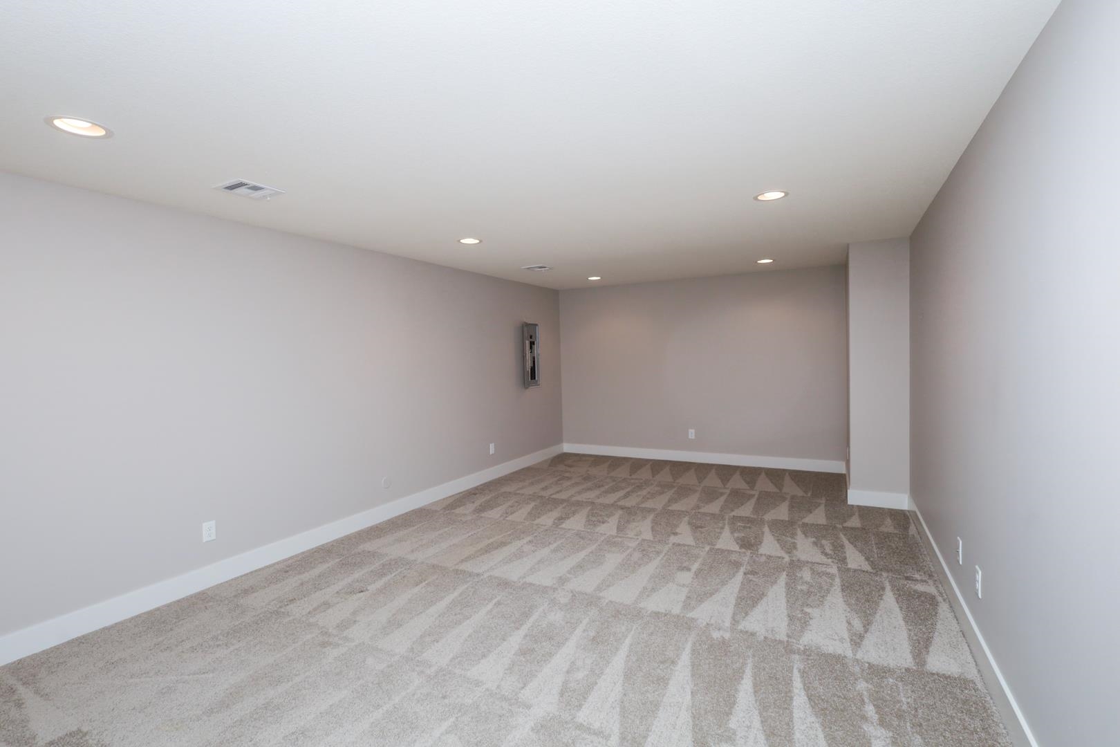 1031 N 119th Ct. W. Property Photo 25