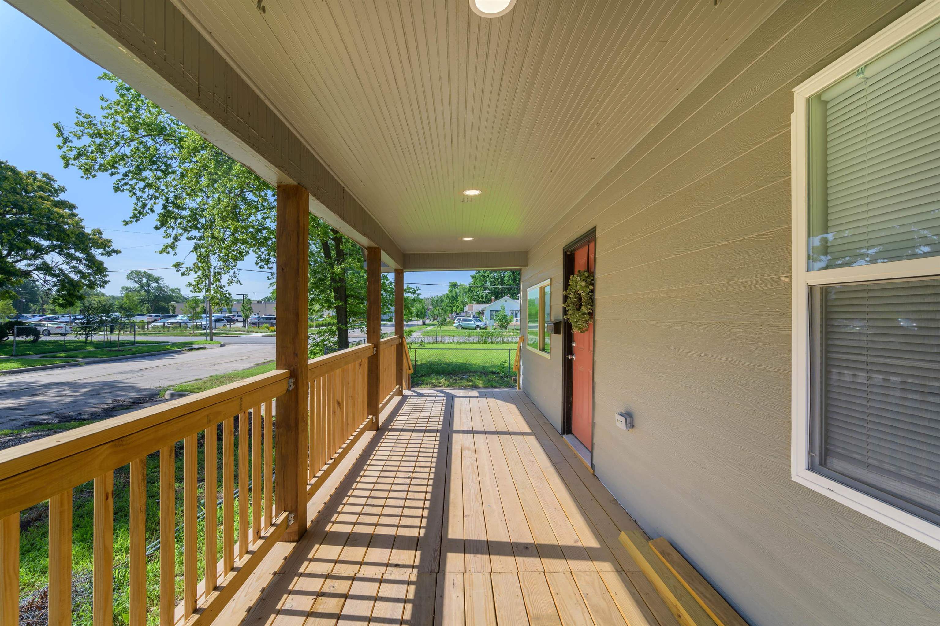 607 N Spruce St Property Photo 10