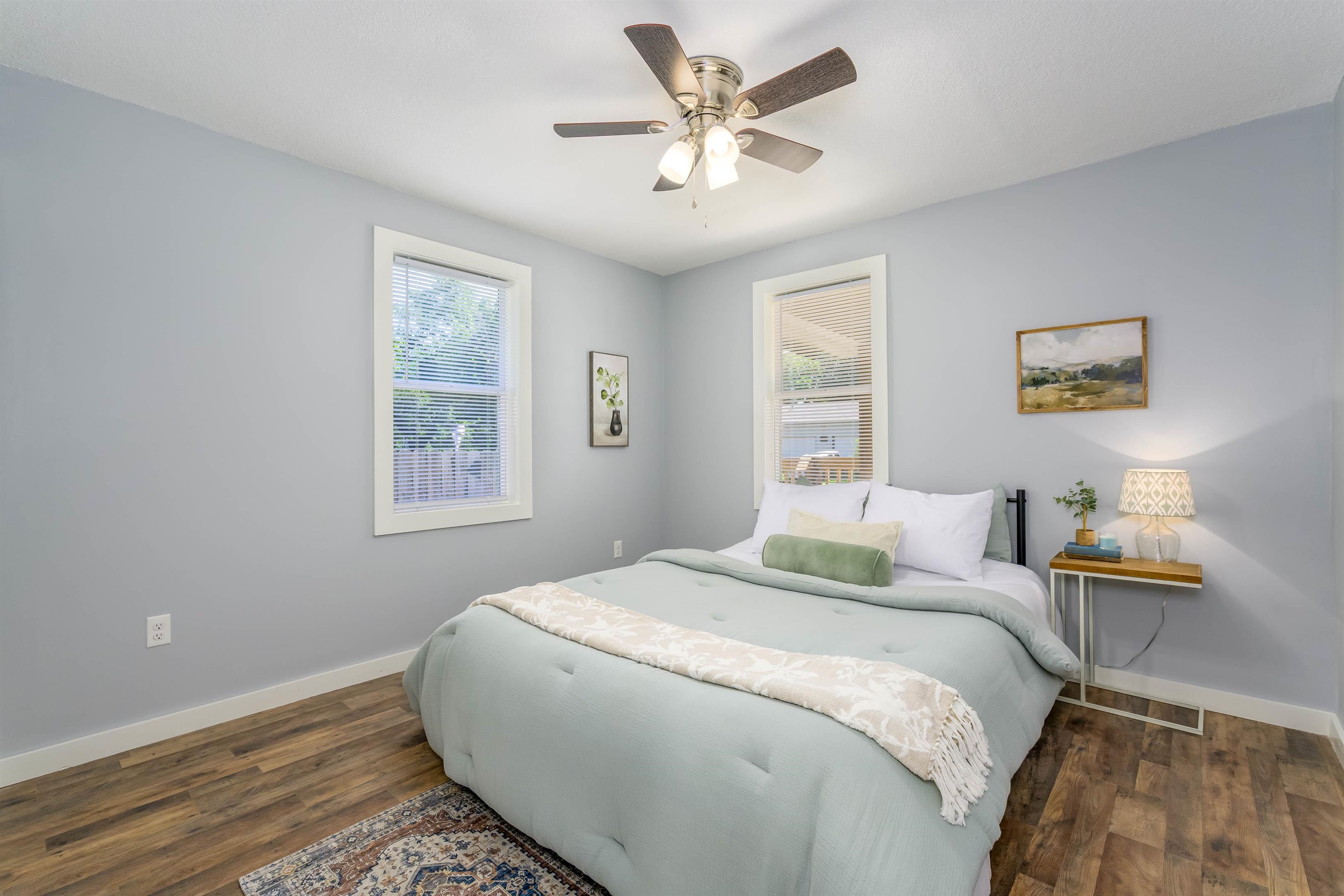 607 N Spruce St Property Photo 17