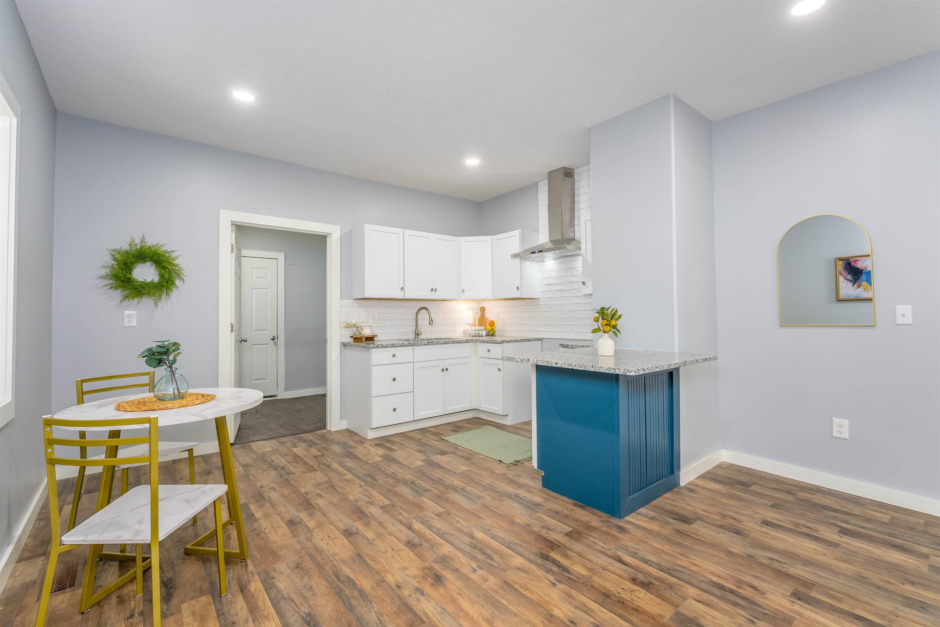 607 N Spruce St Property Photo 23