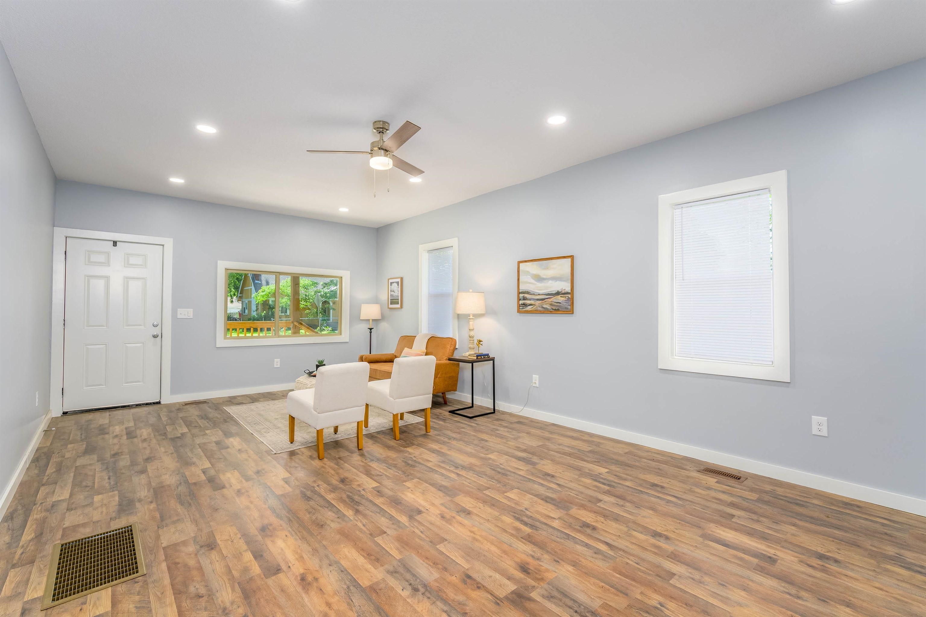 607 N Spruce St Property Photo 25