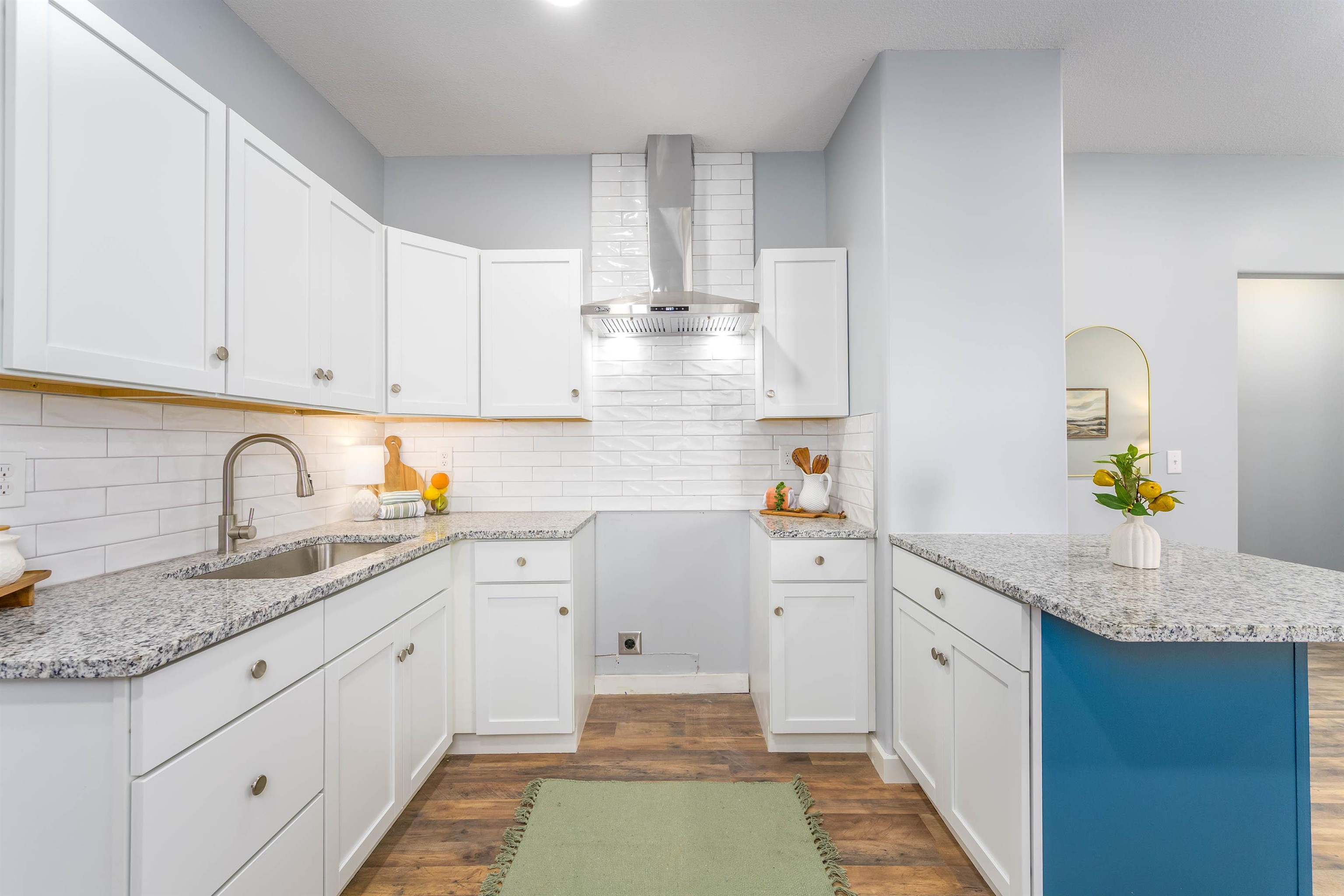 607 N Spruce St Property Photo 31