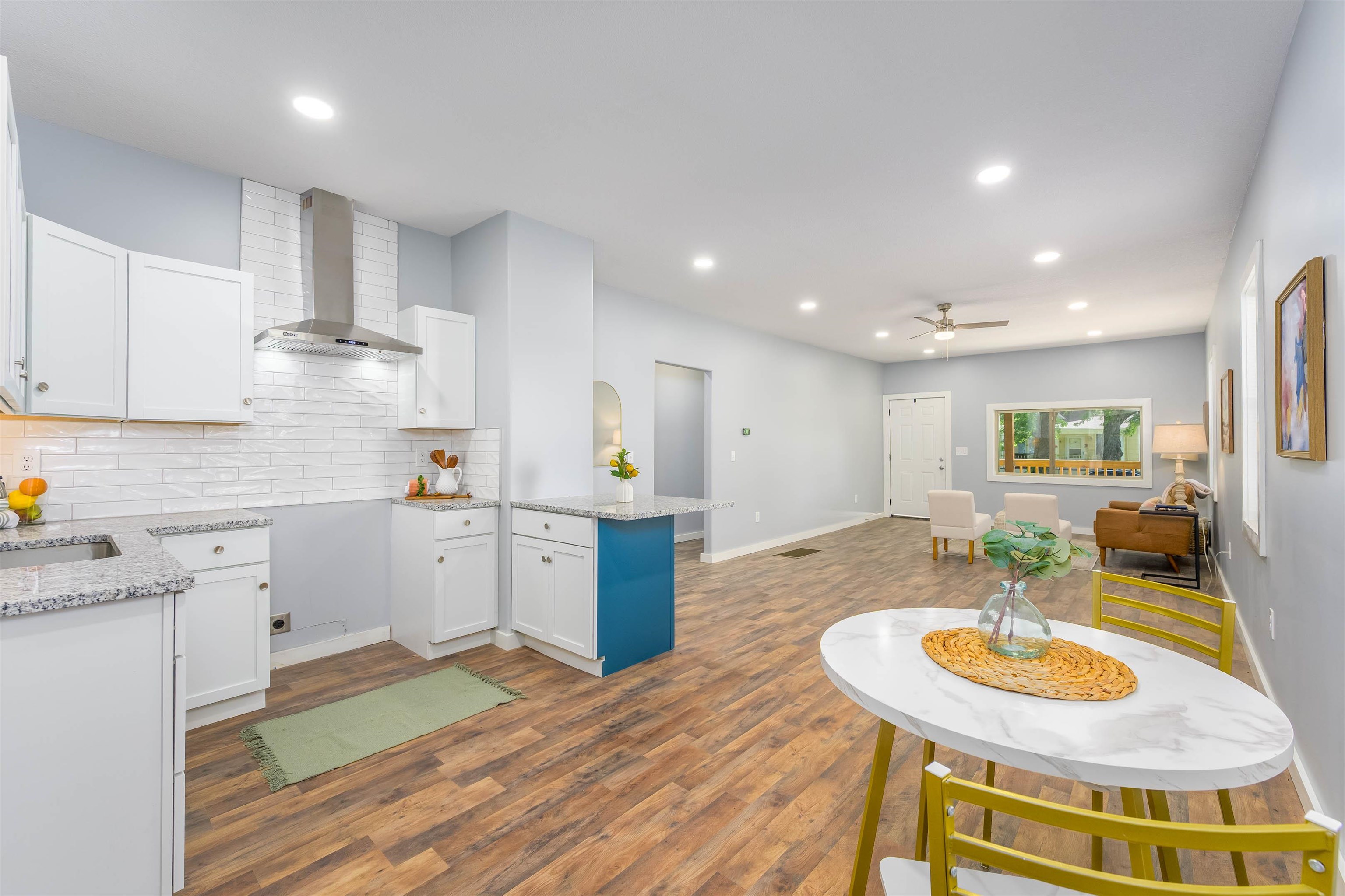 607 N Spruce St Property Photo 32