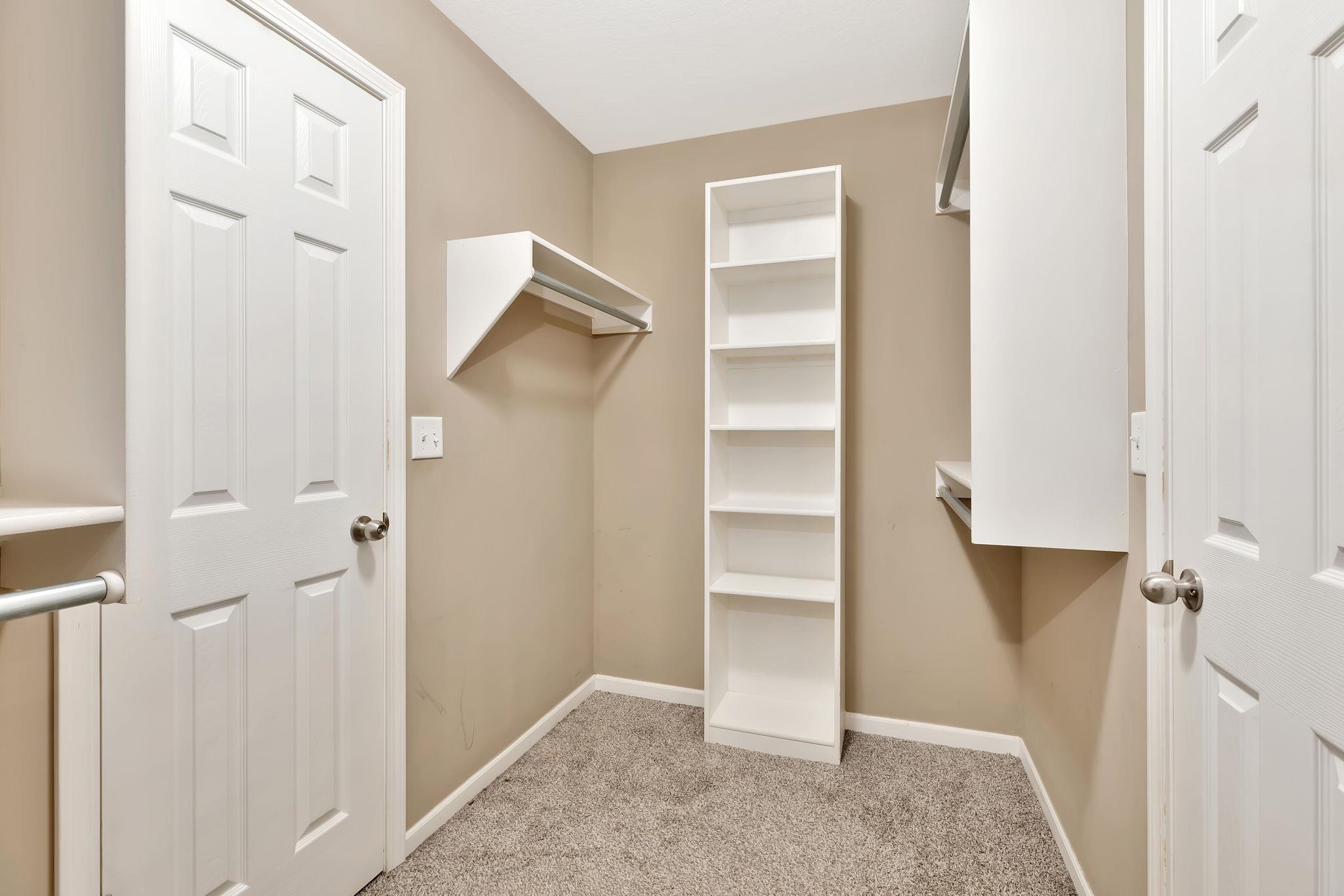 1306 E Mona St Property Photo 13