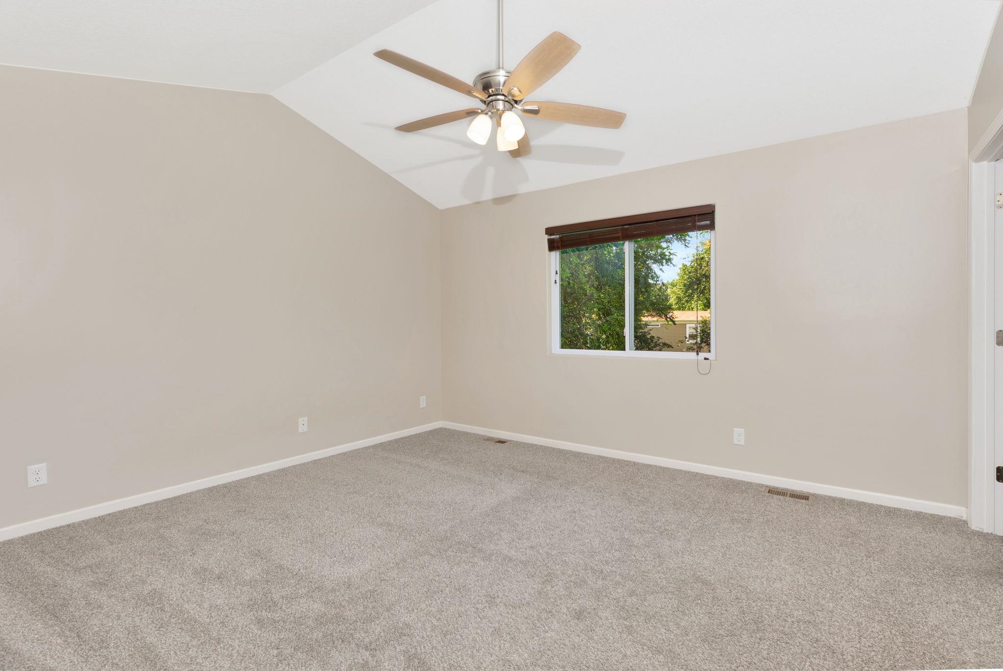1306 E Mona St Property Photo 17